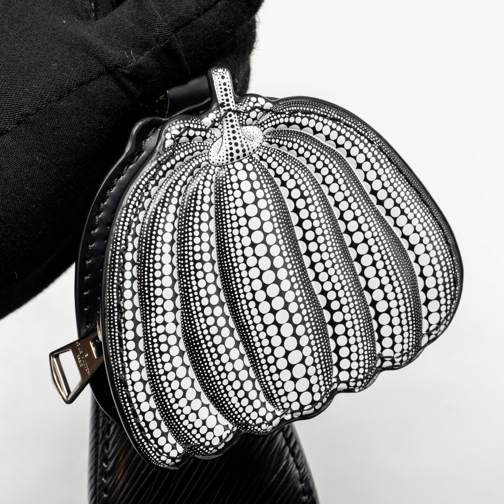 LOUIS VUITTON YAYOI KUSAMA MARELLINI EPI LEATHER BLACK SHW