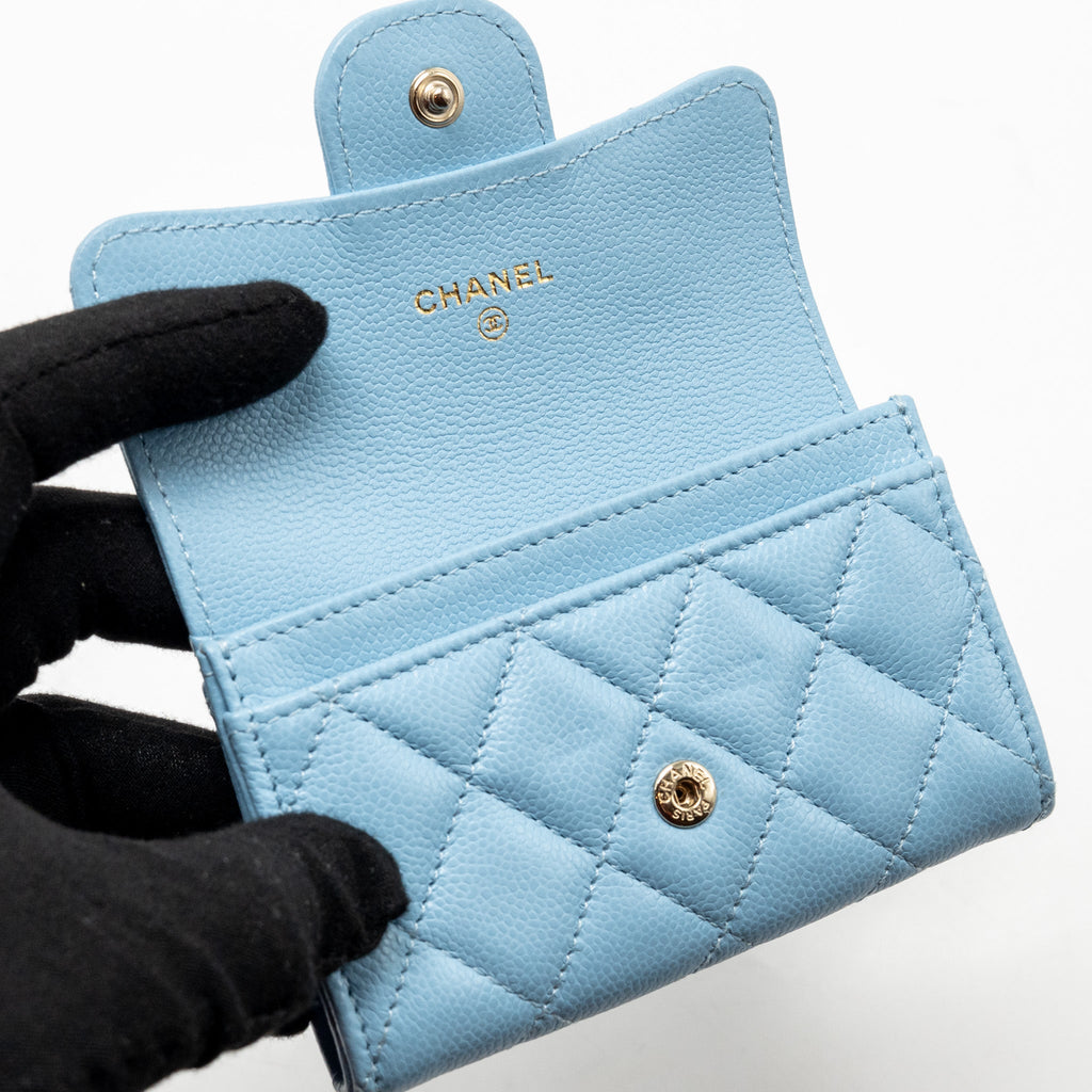 CHANEL CLASSIC FLAP CARD HOLDER CAVIAR BLUE LGHW (MICROCHIP)