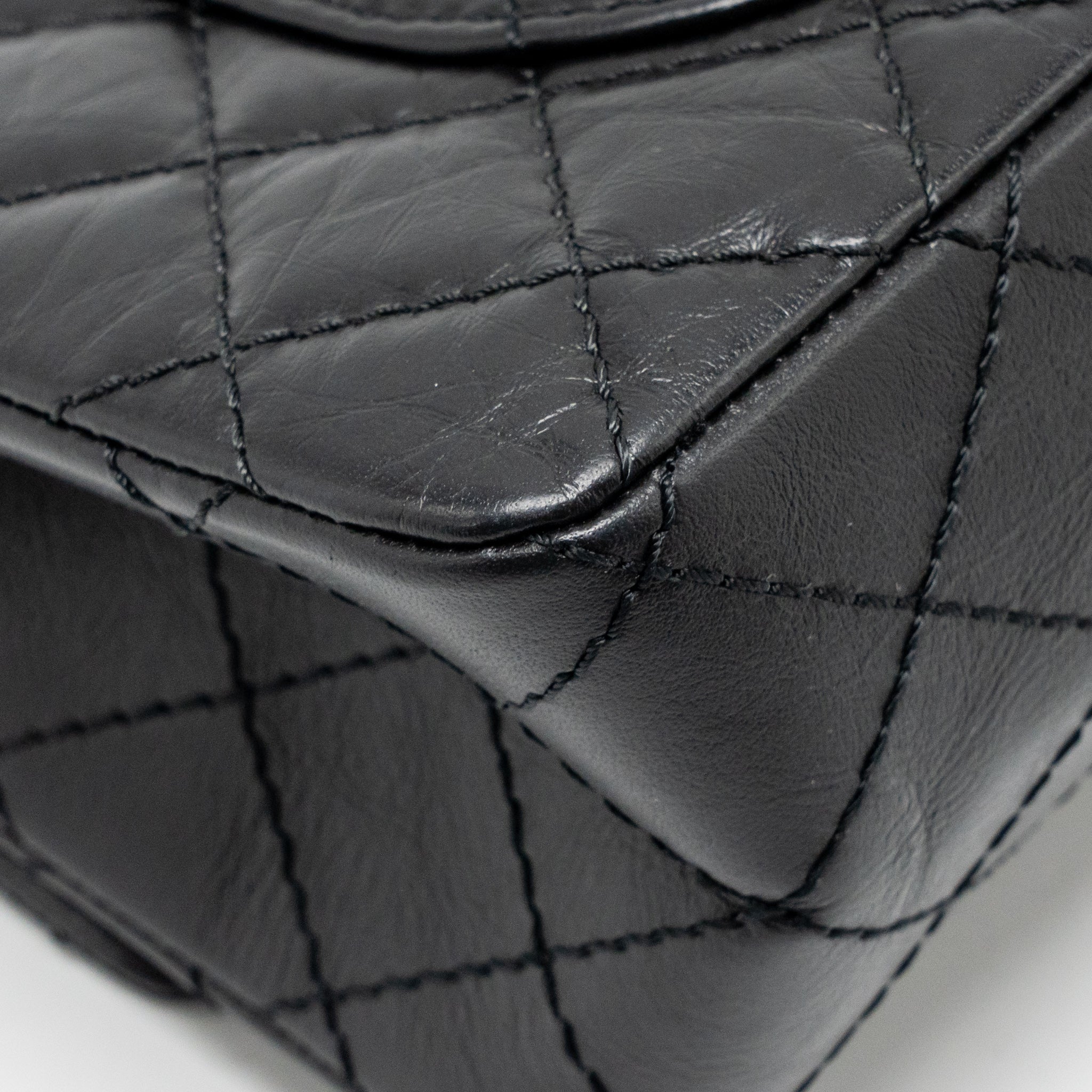 CHANEL SMALL 2.55 REISSUE FLAP BAG AGED CALFSKIN BLACK RUTHENIUM SILVER HARDWARE
