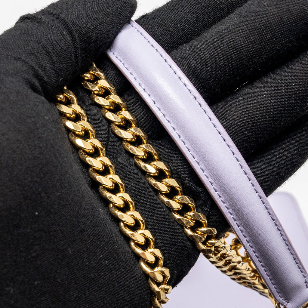 CELINE TRIOMPHE WALLET ON CHAIN MARGO SHINY CALFSKIN LIGHT LAVENDER GHW