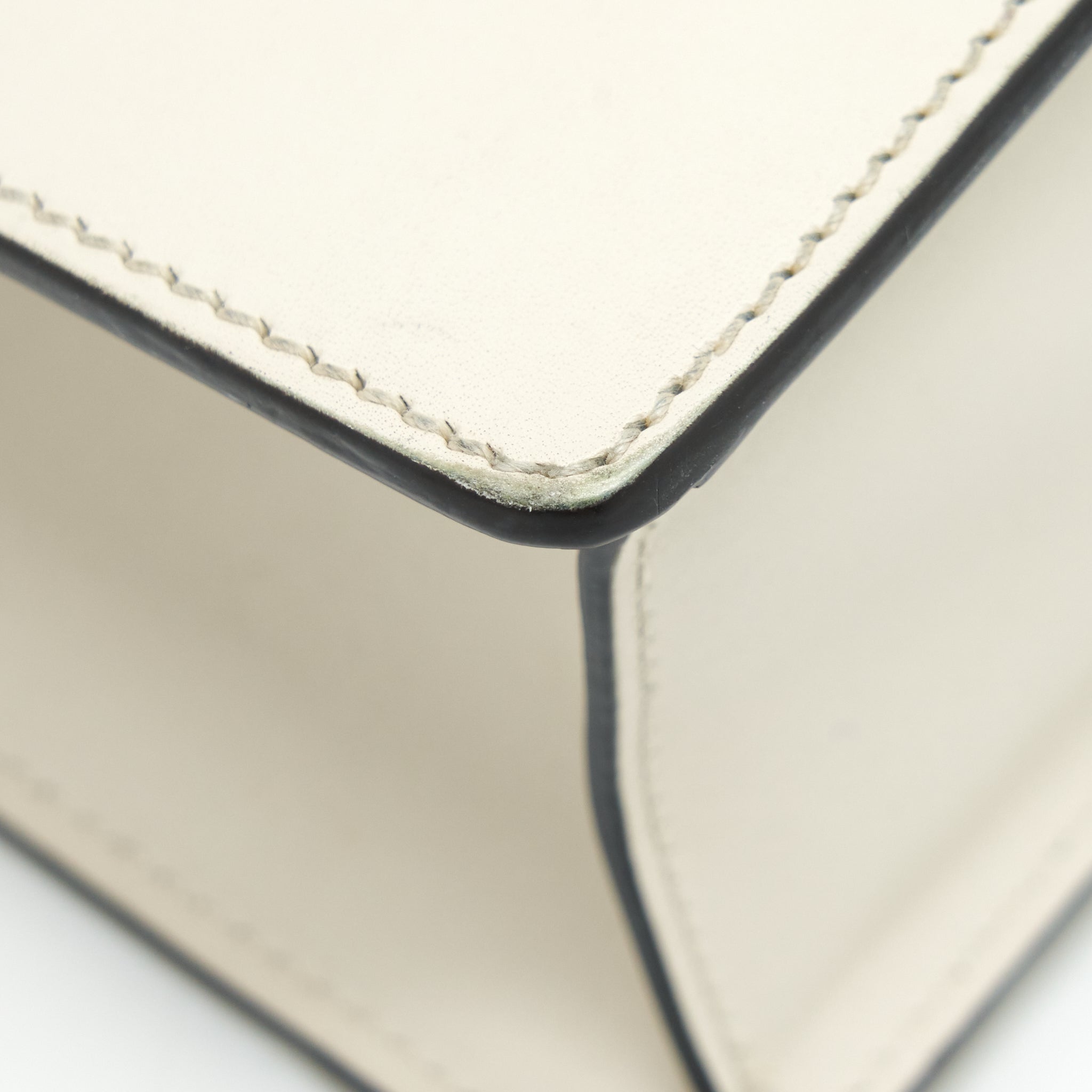 GUCCI SMALL SYLVIE BAG WHITE GHW