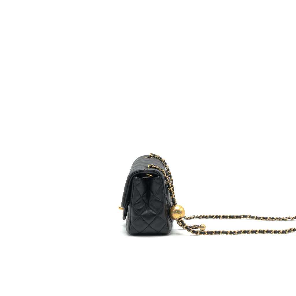 CHANEL 21B PEARL CRUSH SQUARE MINI FLAP BAG BLACK GHW (NEW VERSION WITH MICROCHIP)