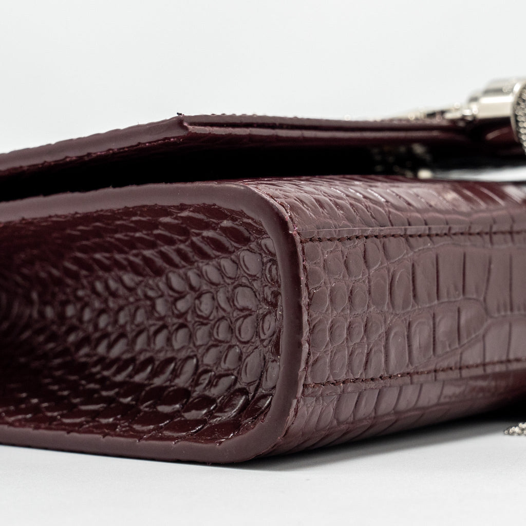 SAINT LAURENT/YSL KATE BAG CROC EMBOSSED CALFSKIN BURGUNDY SHW