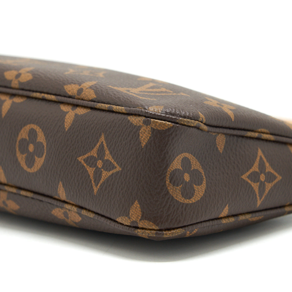 LOUIS VUITTON POCHETTE ACCESSORIES MONOGRAM