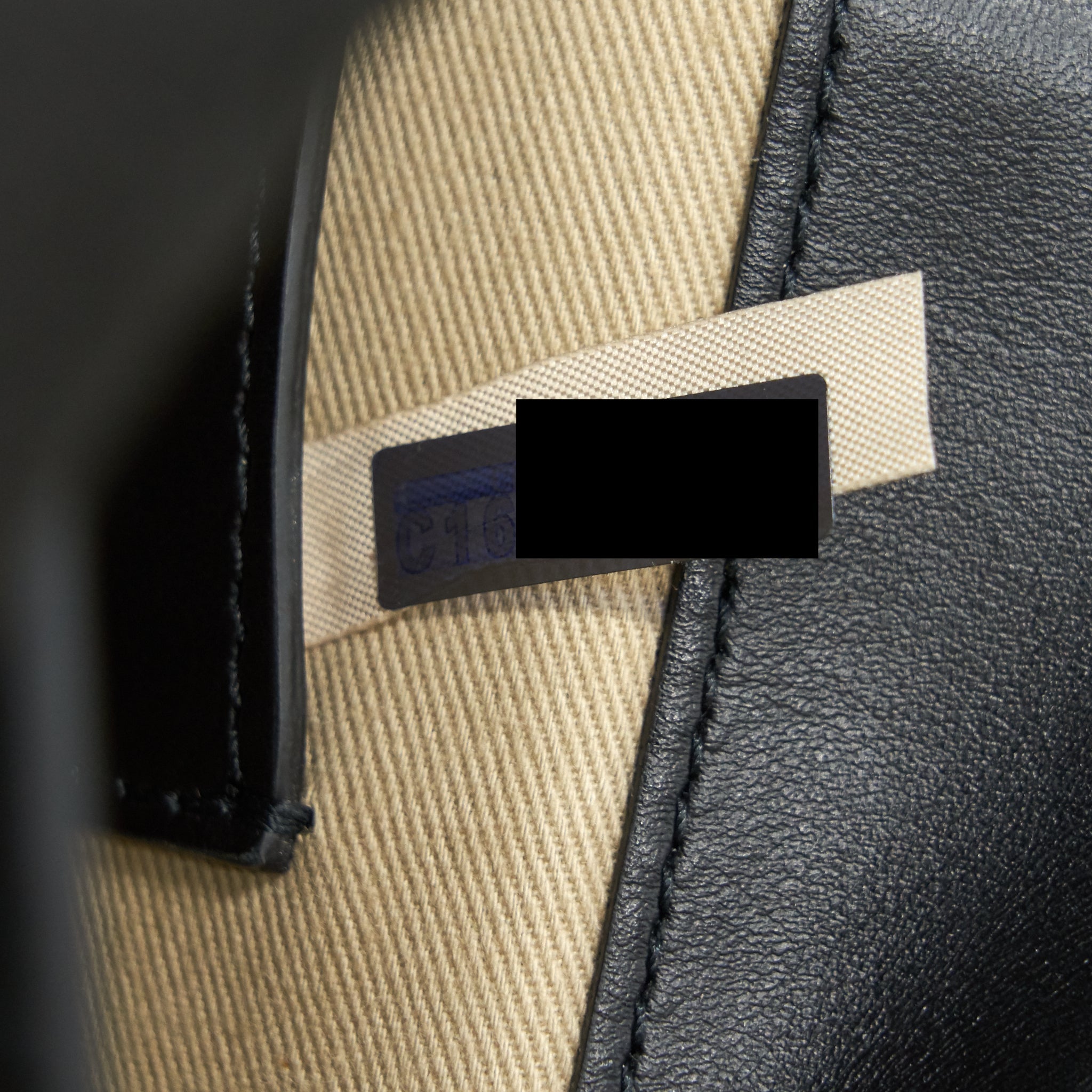 CHLOE TESS CROSSBODY BAG IN BLACK