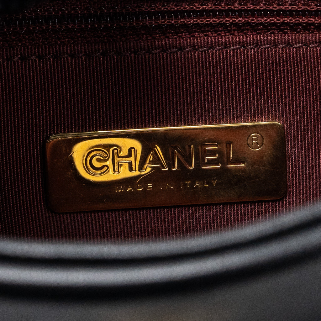CHANEL CC CHAIN LOGO CAMERA BAG LAMBSKIN BLACK GHW