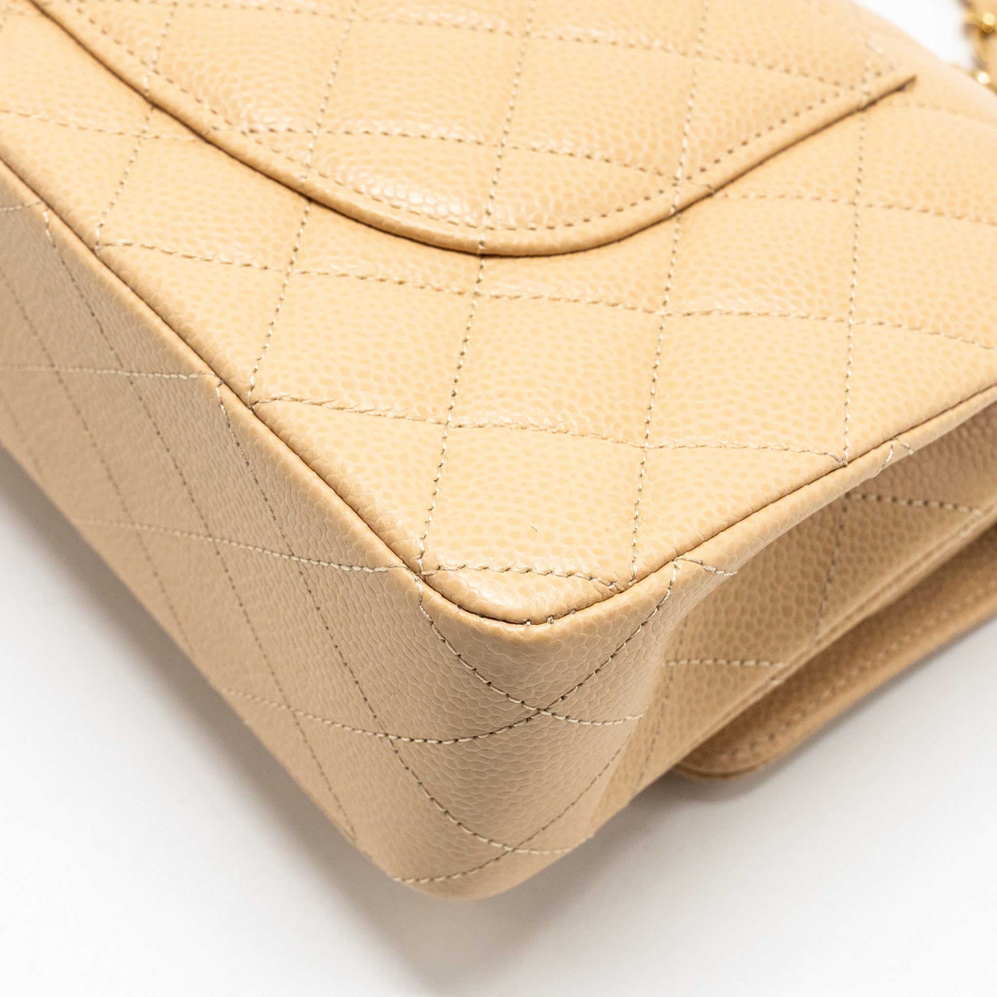 CHANEL MEDIUM CLASSIC DOUBLE FLAP BAG CAVIAR BEIGE GHW (MICROCHIP)