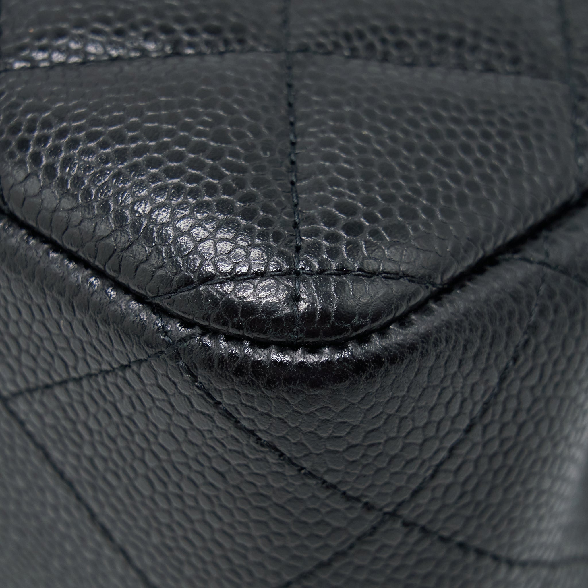 CHANEL CLASSIC JUMBO DOUBLE FLAP BAG CAVIAR BLACK LGHW