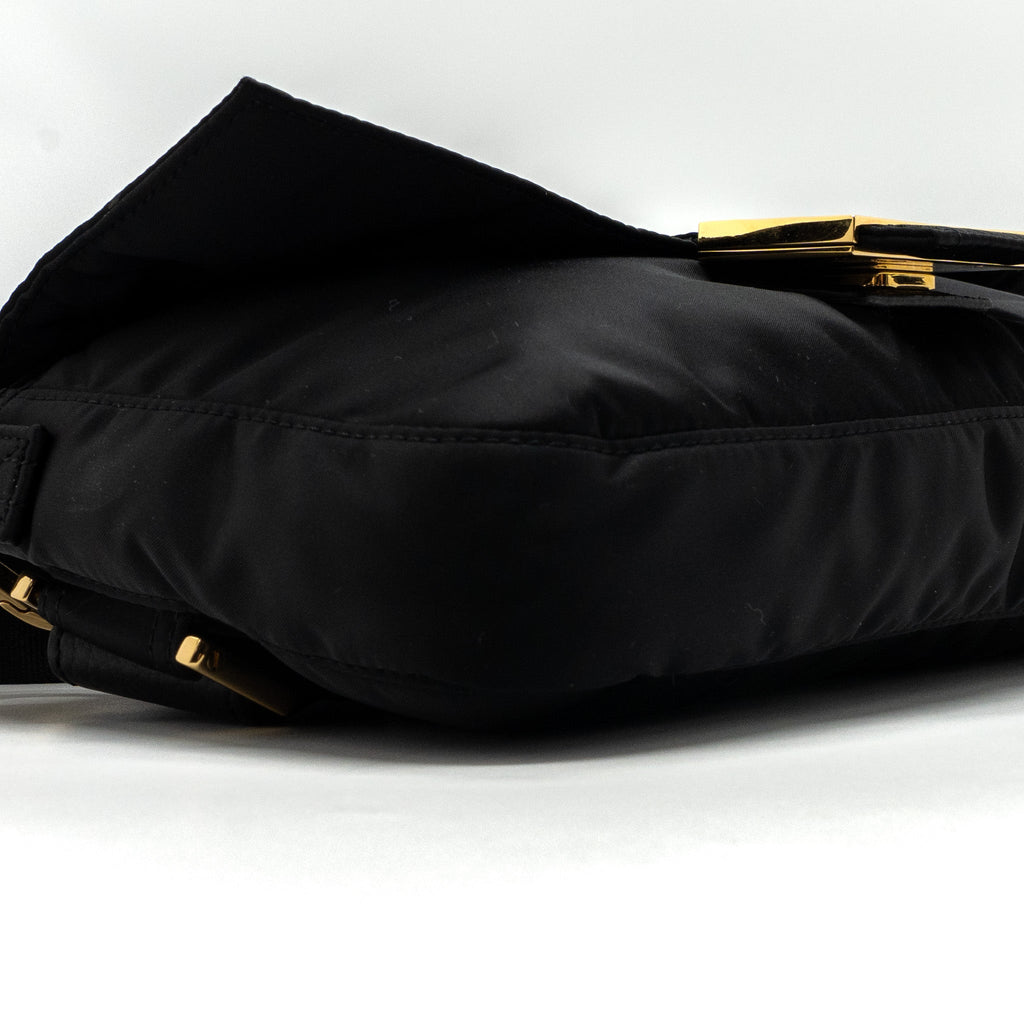 FENDI REGULAR BAGUETTE NYLON BLACK GHW