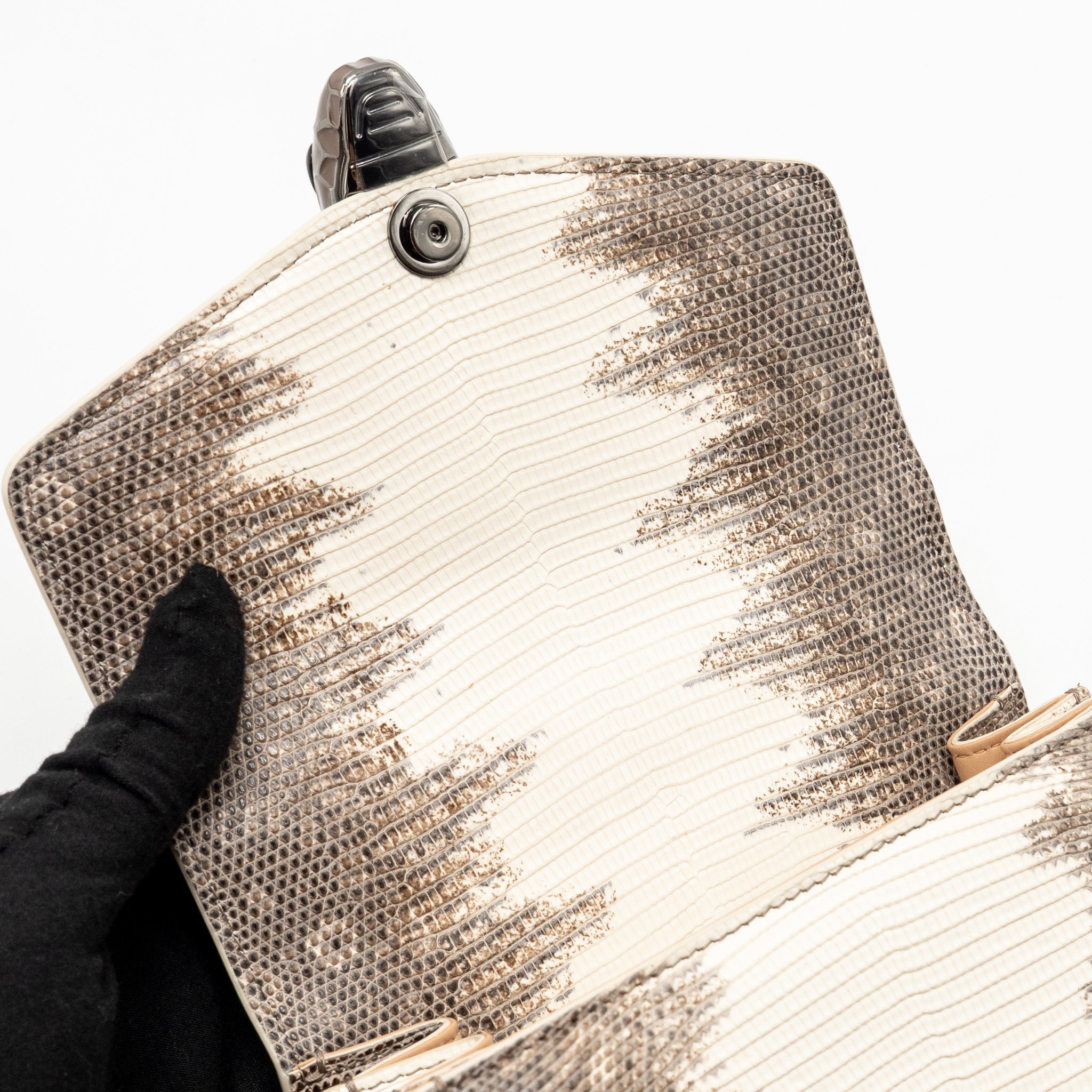 BVLGARI TOP HANDLE SERPENTI FOREVER CROSSBODY BAG SHINY LIZARD WHITE/MULTICOLOUR BLACK HARDWARE