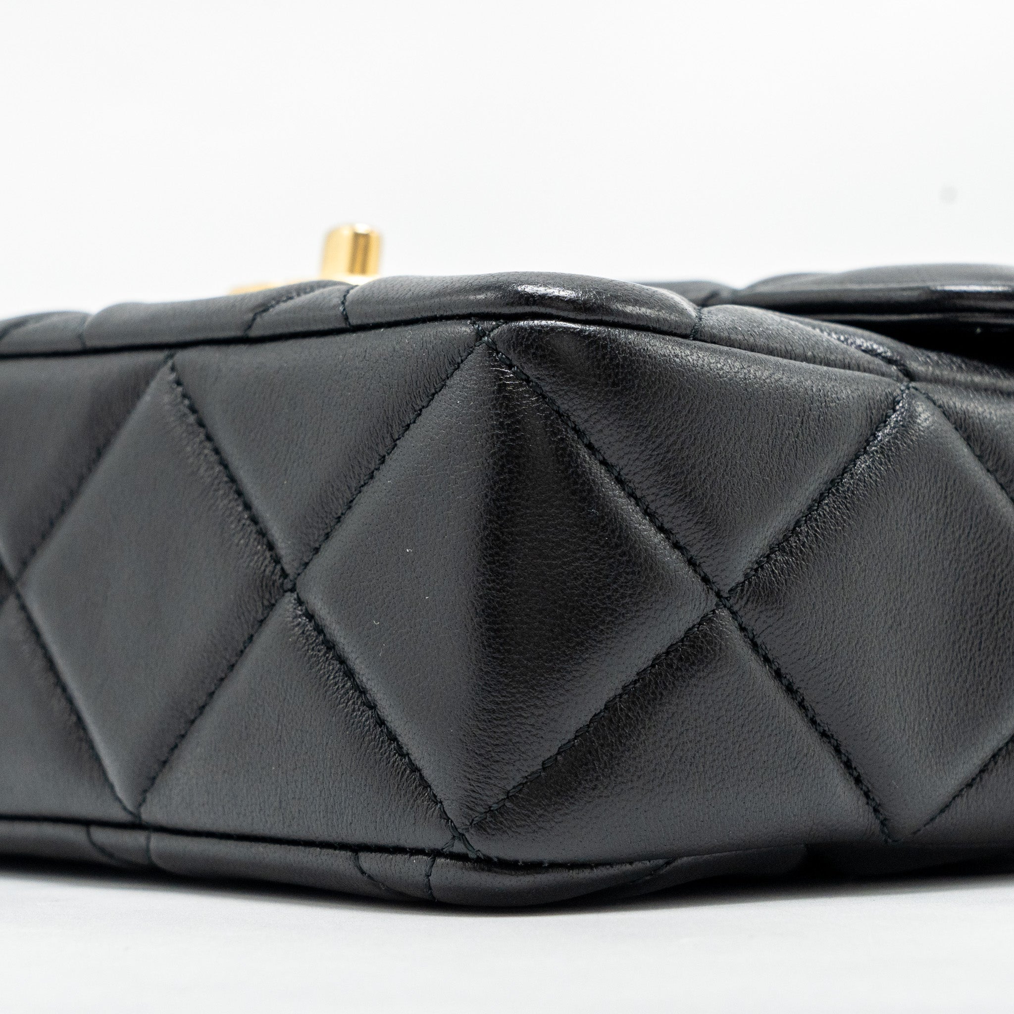 CHANEL QUILTED MINI FLAP BAG WITH DETAILED CHAIN LAMBSKIN BLACK GHW (MICROCHIP)
