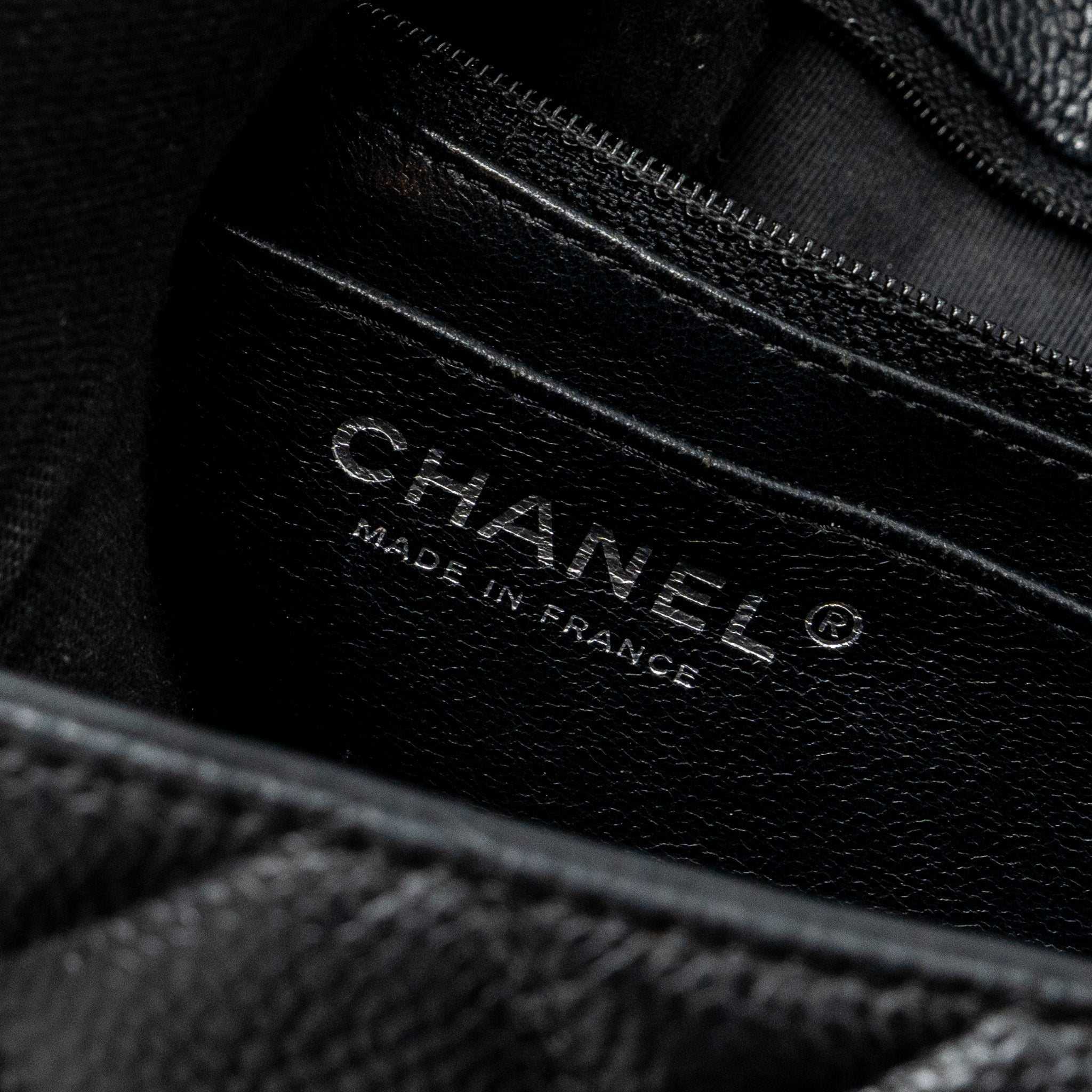 CHANEL CLASSIC JUMBO SINGLE FLAP BAG CAVIAR BLACK SHW