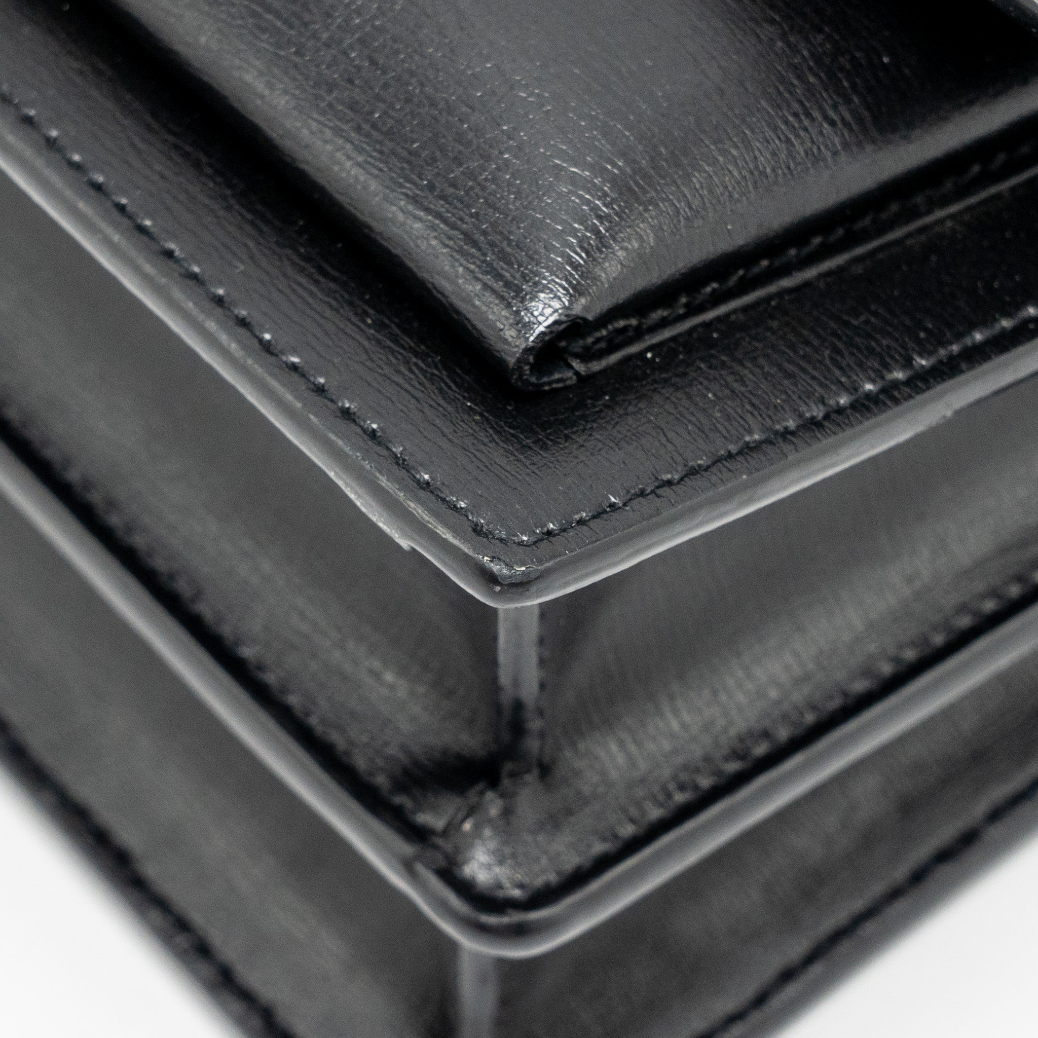 SAINT LAURENT/YSL MEDIUM SUNSET BAG SMOOTH LEATHER BLACK GHW