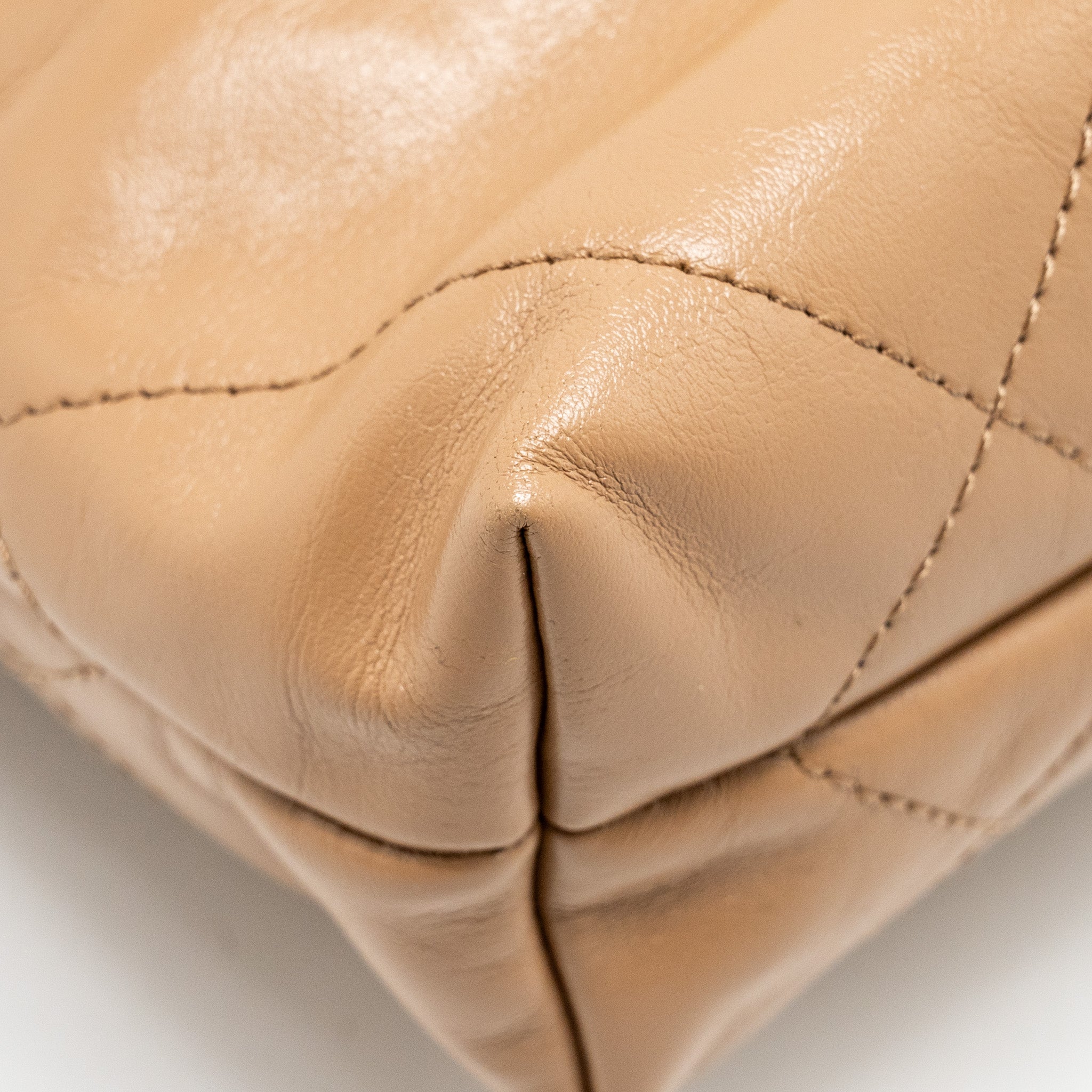 CHANEL MINI 22 BAG CALFSKIN DARK BEIGE GHW (MICROCHIP)