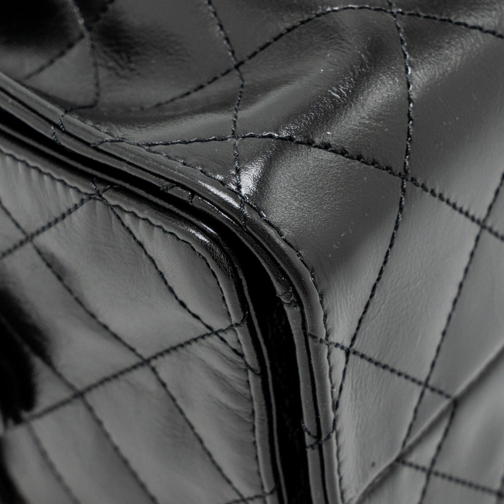 CHANEL SMALL 25 BAG CRUMPLED SHINY CALFSKIN BLACK MULTICOLOUR HARDWARE (MICROCHIP) (Copy)