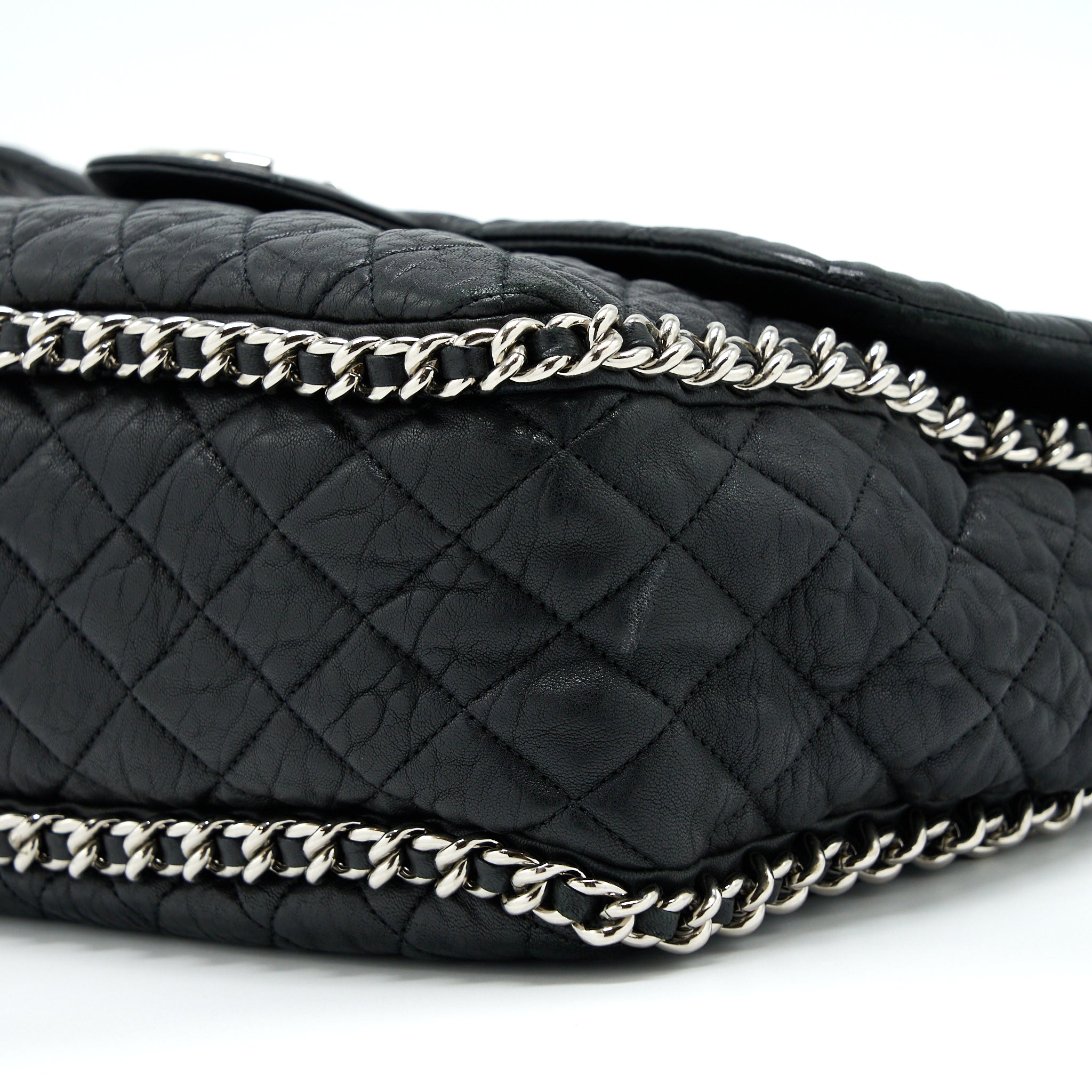 CHANEL QUILTED CHAIN AROUND MAXI FLAP BAG LAMBSKIN BLACK SHW