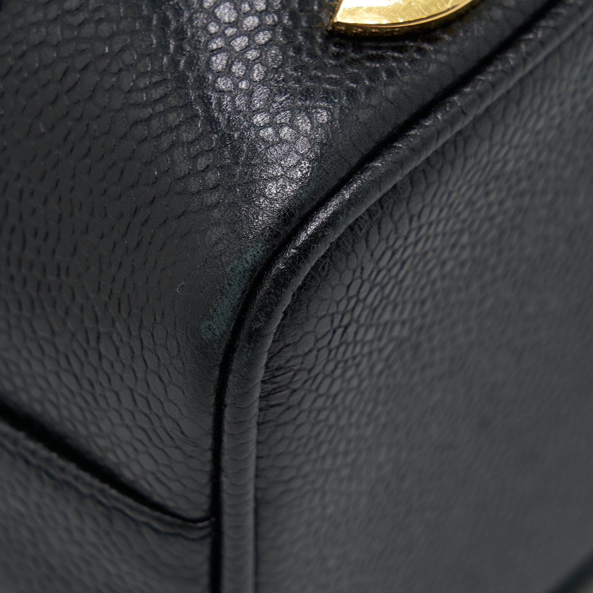 CHANEL VINTAGE BUCKET BAG CAVIAR BLACK GHW
