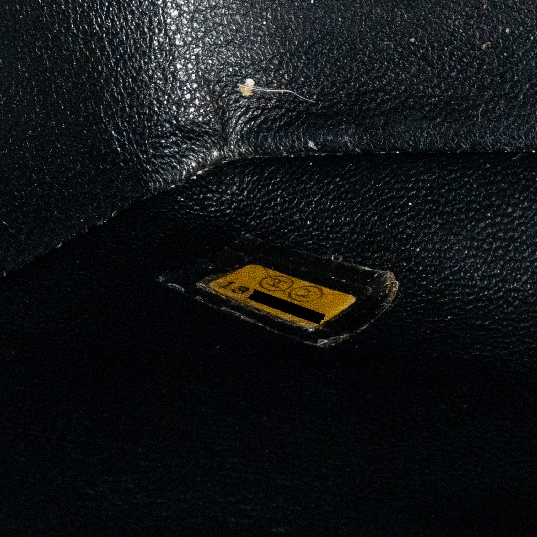 CHANEL CLASSIC JUMBO SINGLE FLAP BAG CAVIAR BLACK SHW