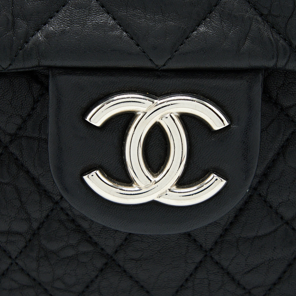 CHANEL QUILTED CHAIN AROUND MAXI FLAP BAG LAMBSKIN BLACK SHW