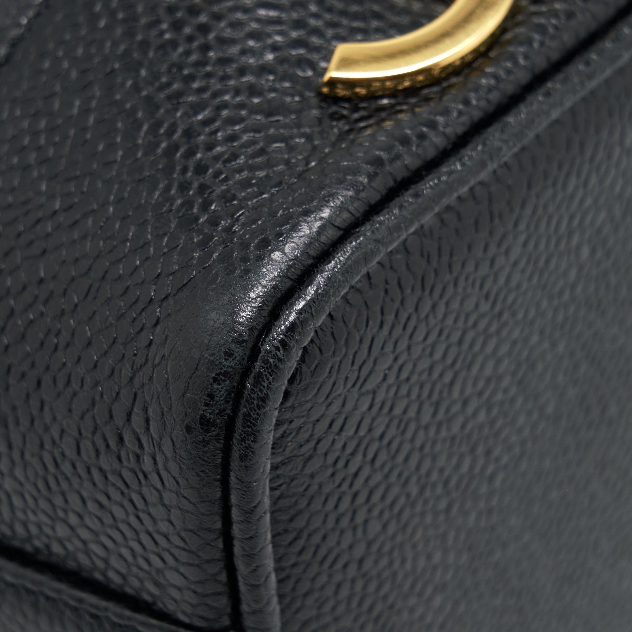 CHANEL VINTAGE BUCKET BAG CAVIAR BLACK GHW