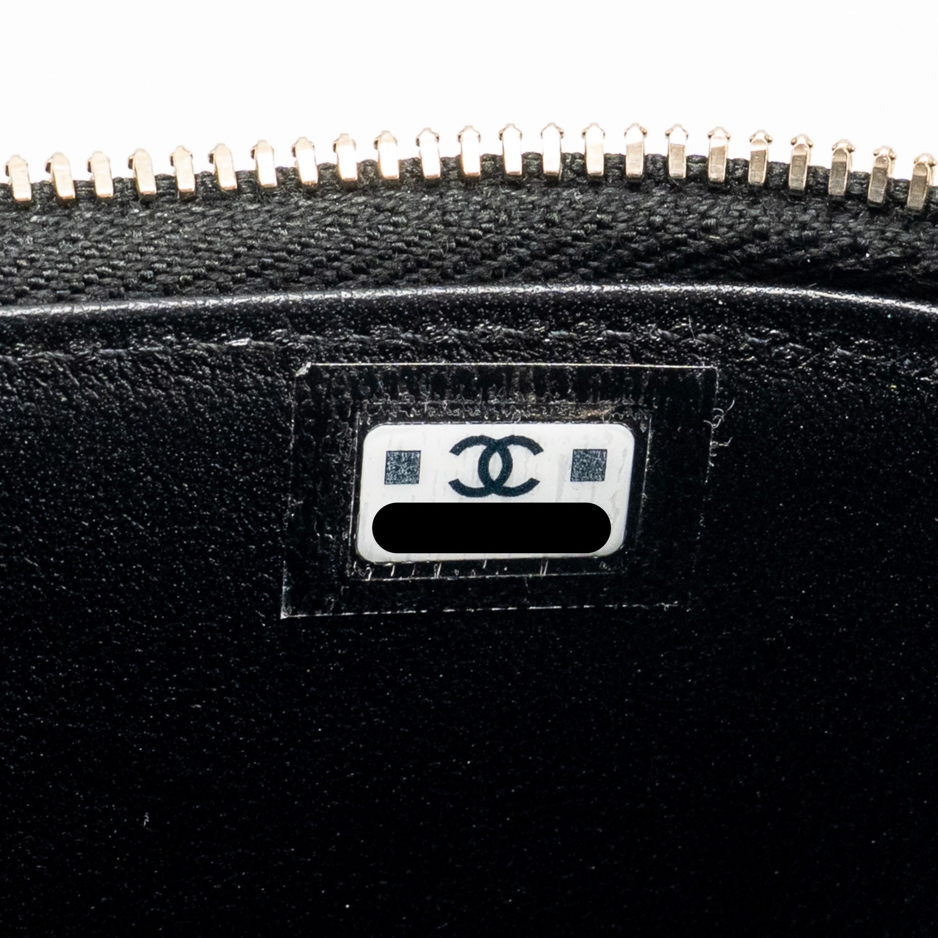 CHANEL TOP HANDLE LONG VANITY CASE LAMBSKIN BLACK LGHW (MICROCHIP)