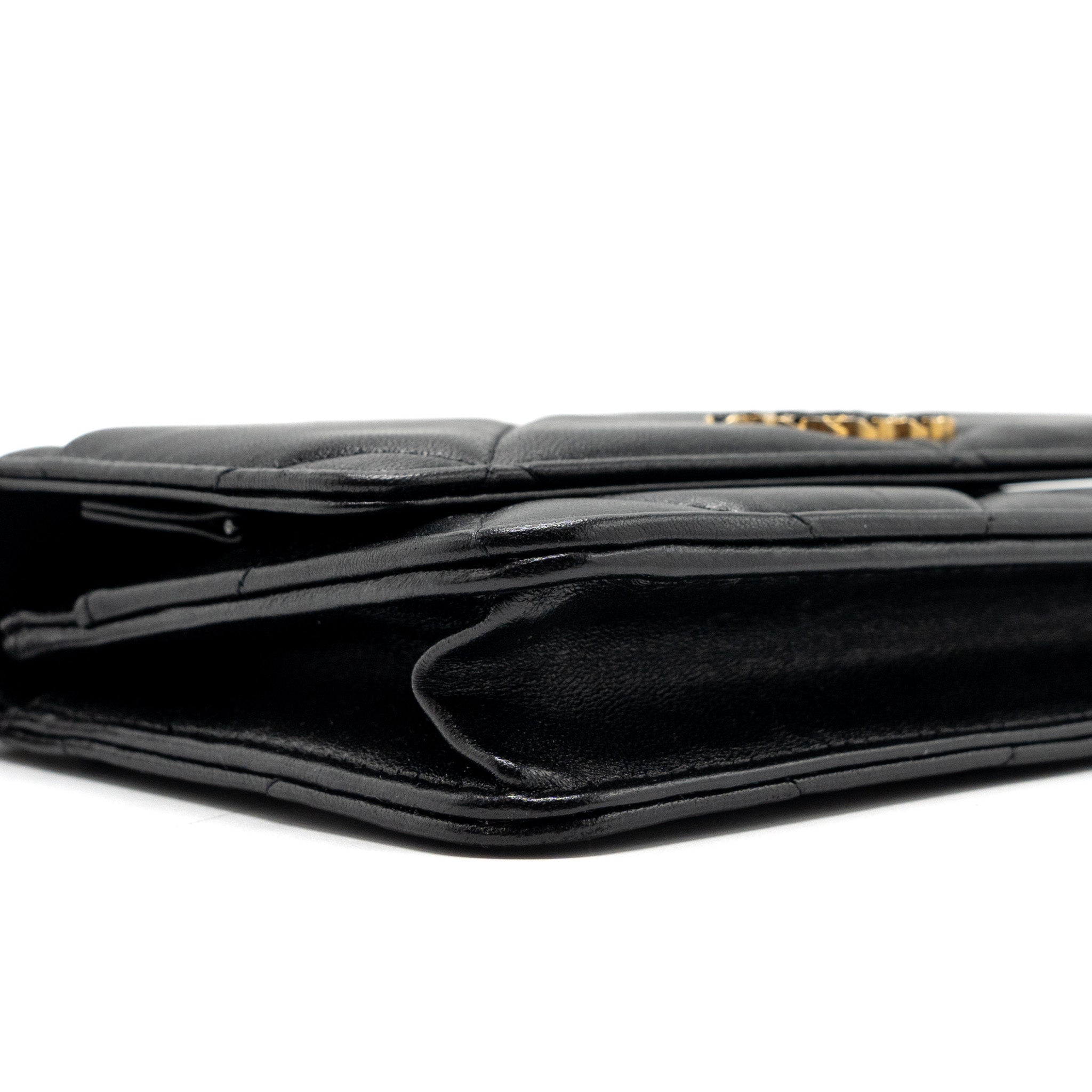 CHANEL 19 WALLET ON CHAIN LAMBSKIN BLACK MULTICOLOUR HARDWARE (MICROCHIP)