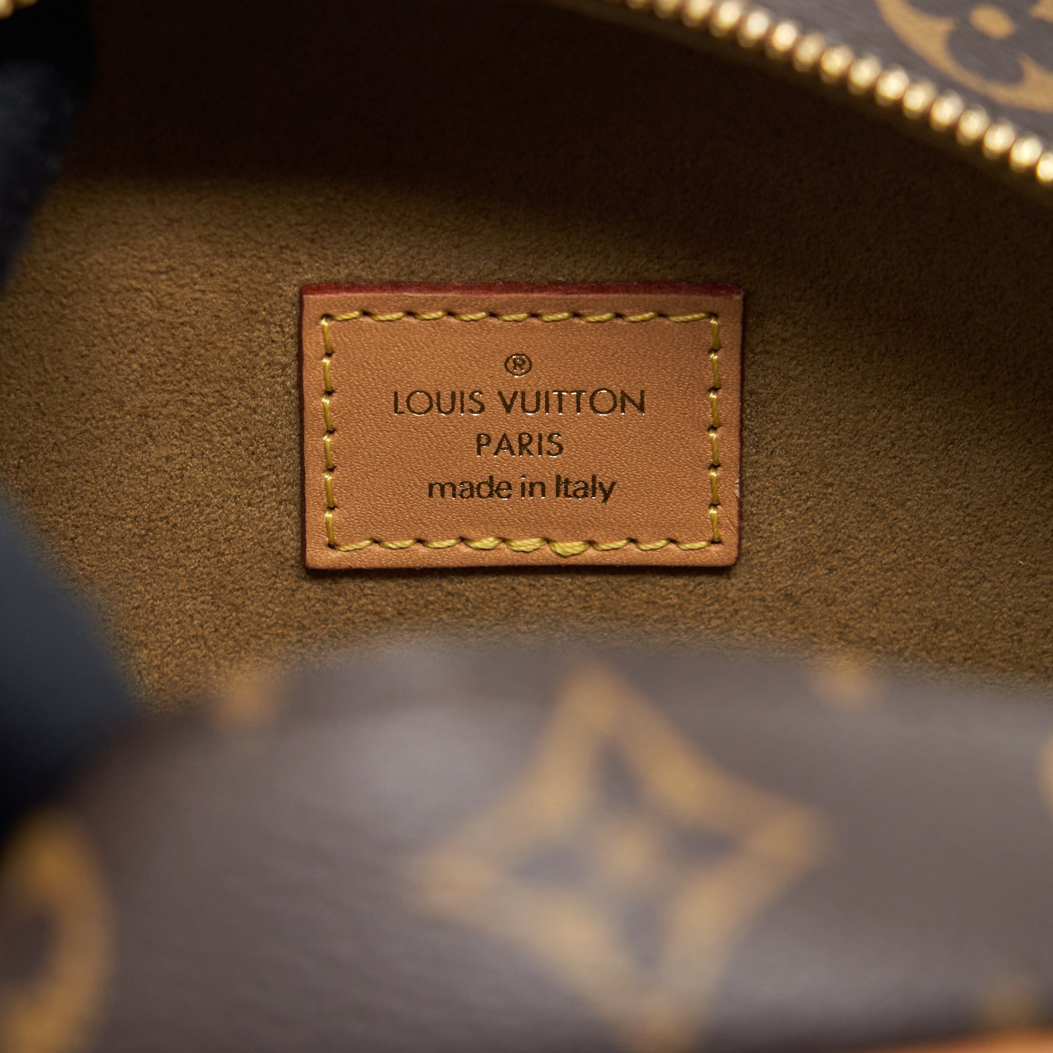 LOUIS VUITTON BOITE CHAPEAU SOUPLE MM MONOGRAM CANVAS GHW