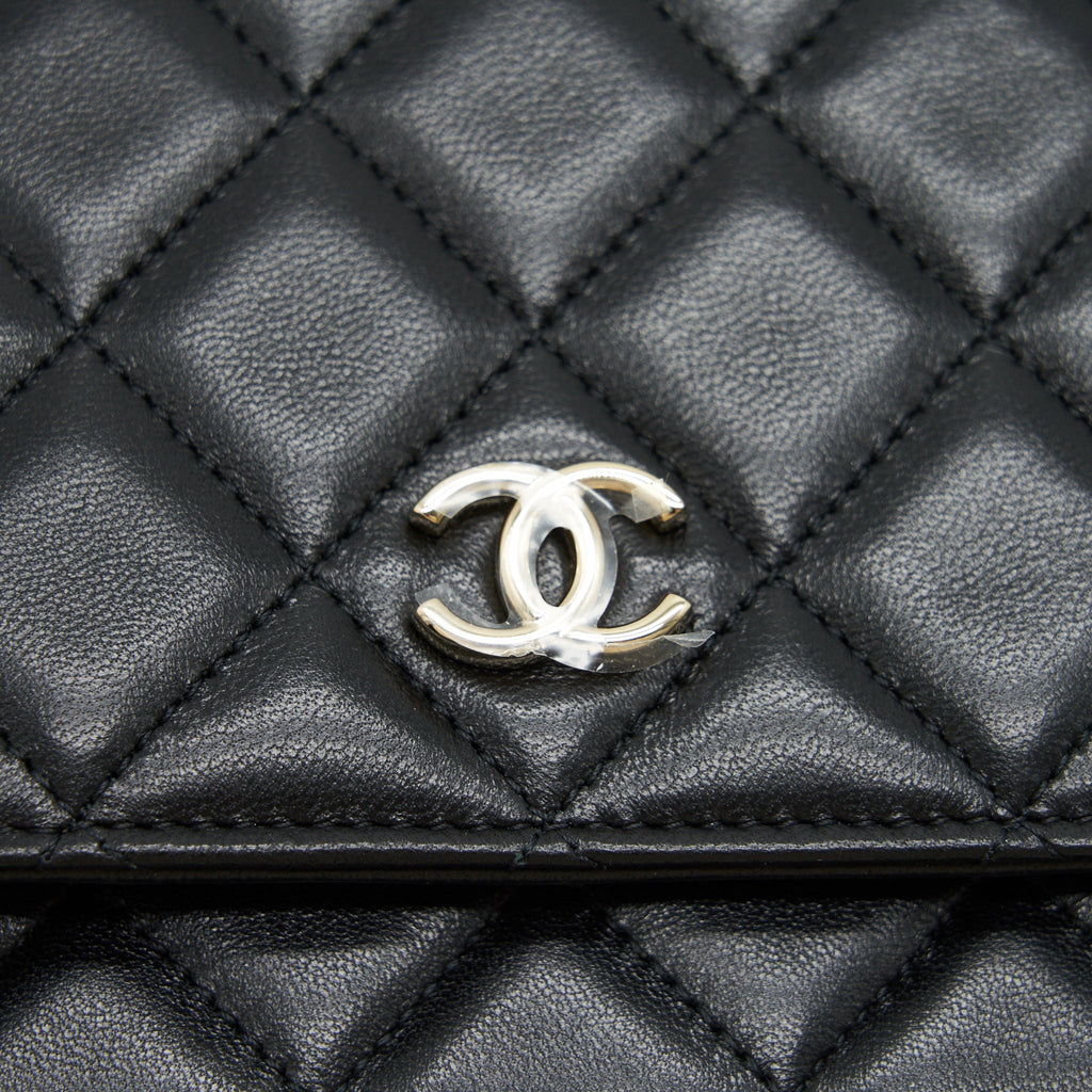 CHANEL WALLET ON CHAIN IN LAMBSKIN WITH CHARMS IN LGHW