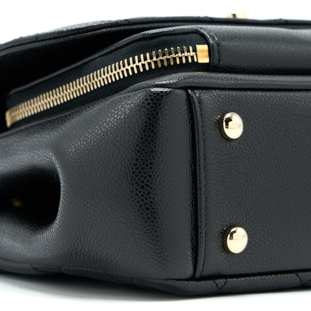 CHANEL MEDIUM BUSINESS AFFINITY CAVIAR BLACK LGHW(MICROCHIP)