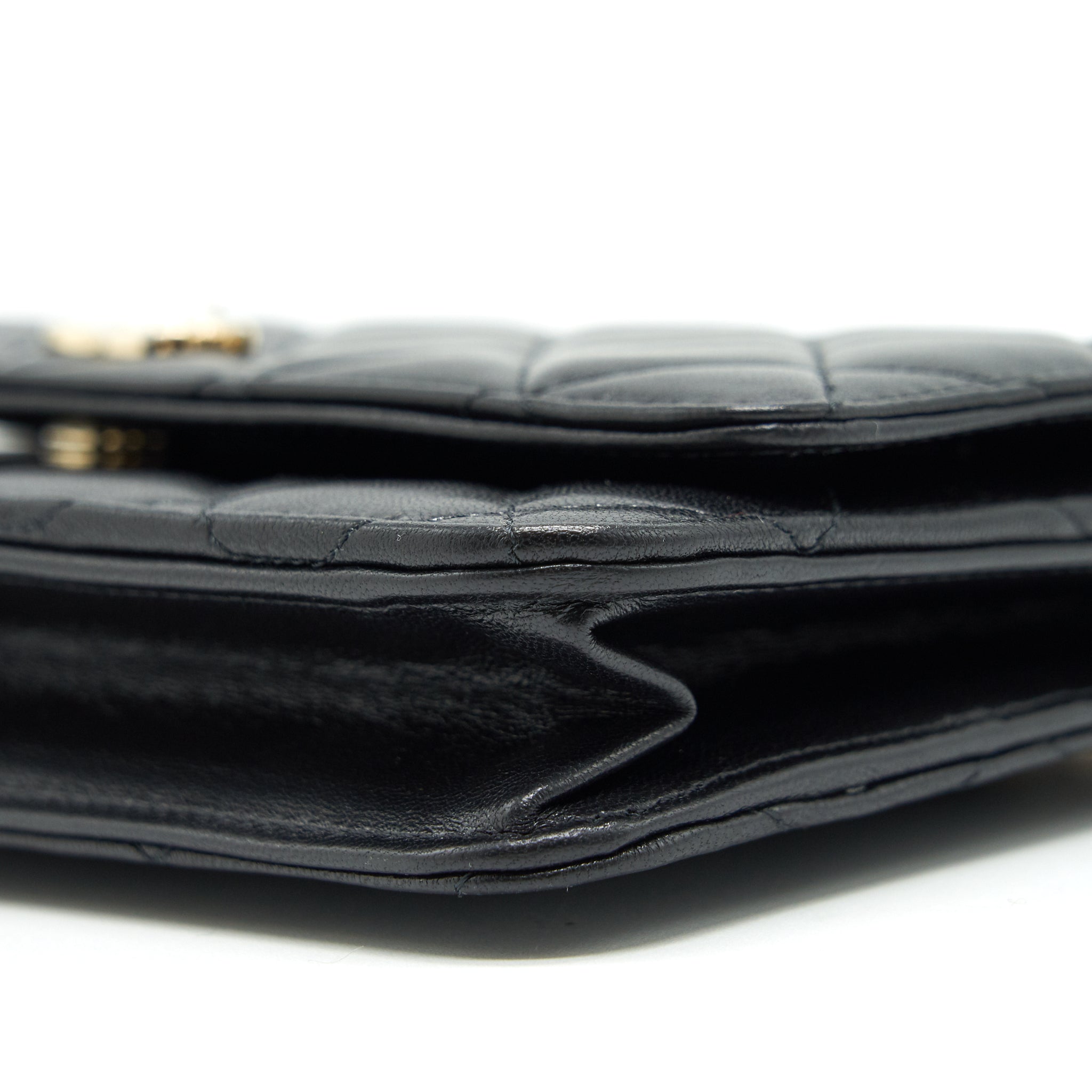 CHANEL WALLET ON CHAIN IN LAMBSKIN WITH CHARMS IN LGHW