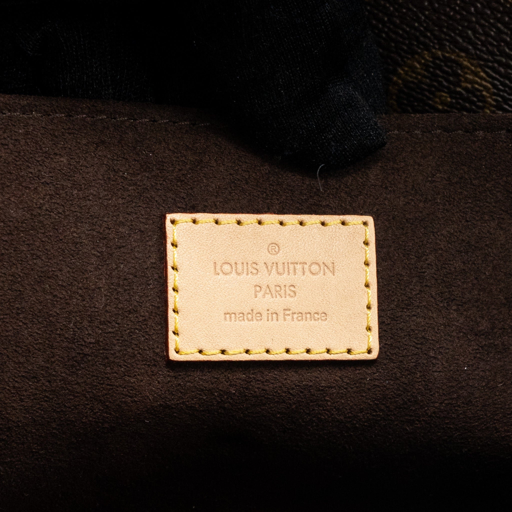 LOUIS VUITTON POCHETTE MÉTIS MONOGRAM CANVAS GHW