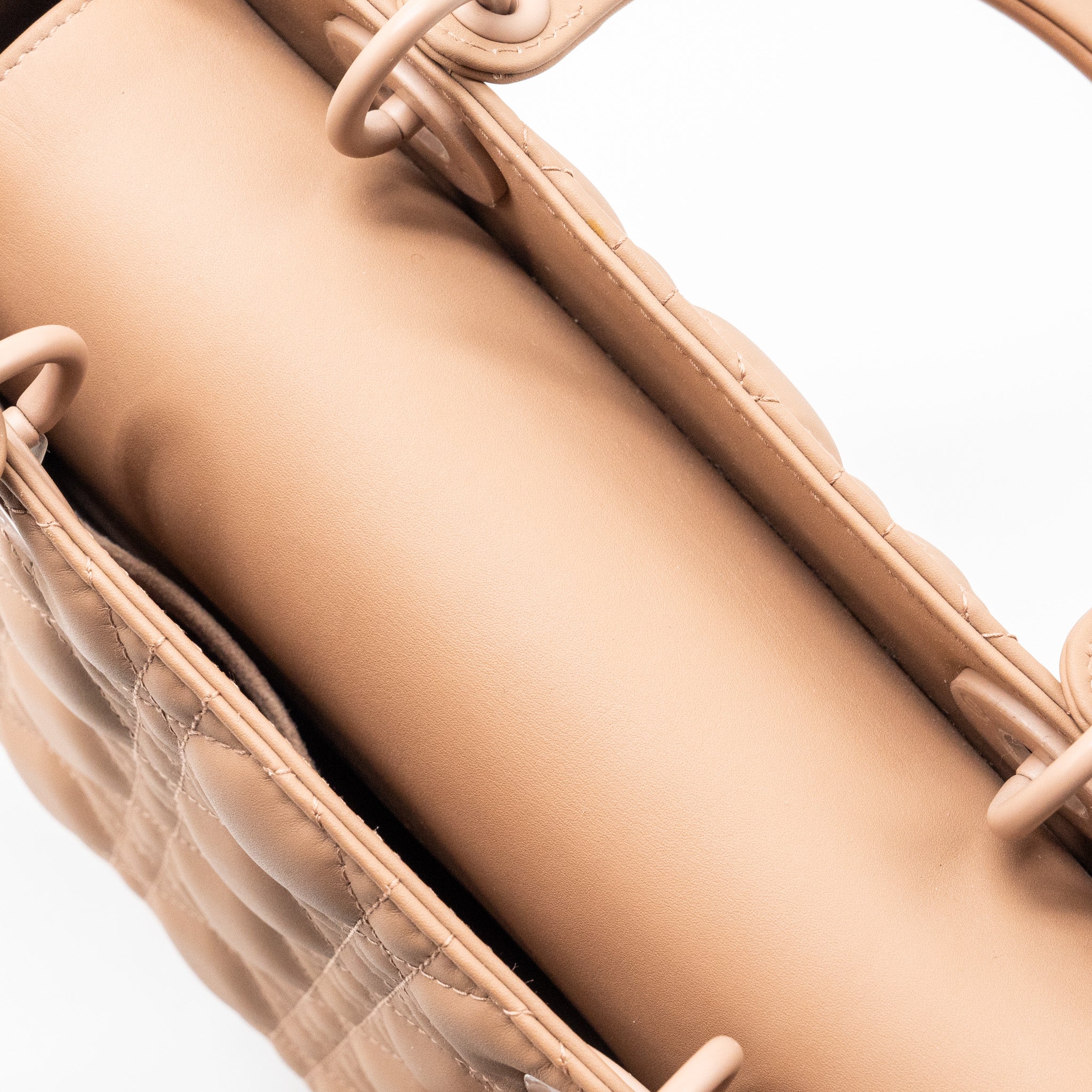 DIOR MEDIUM LADY DIOR CANNAGE CALFSKIN BLUSH ULTRAMATTE