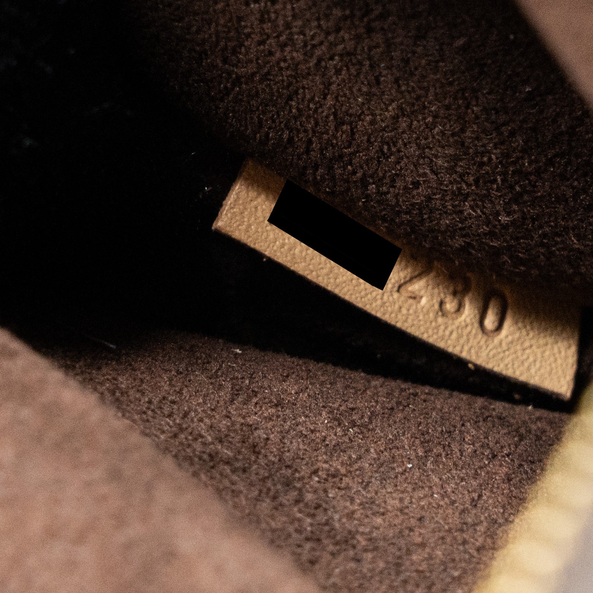 LOUIS VUITTON POCHETTE MÉTIS MONOGRAM CANVAS GHW
