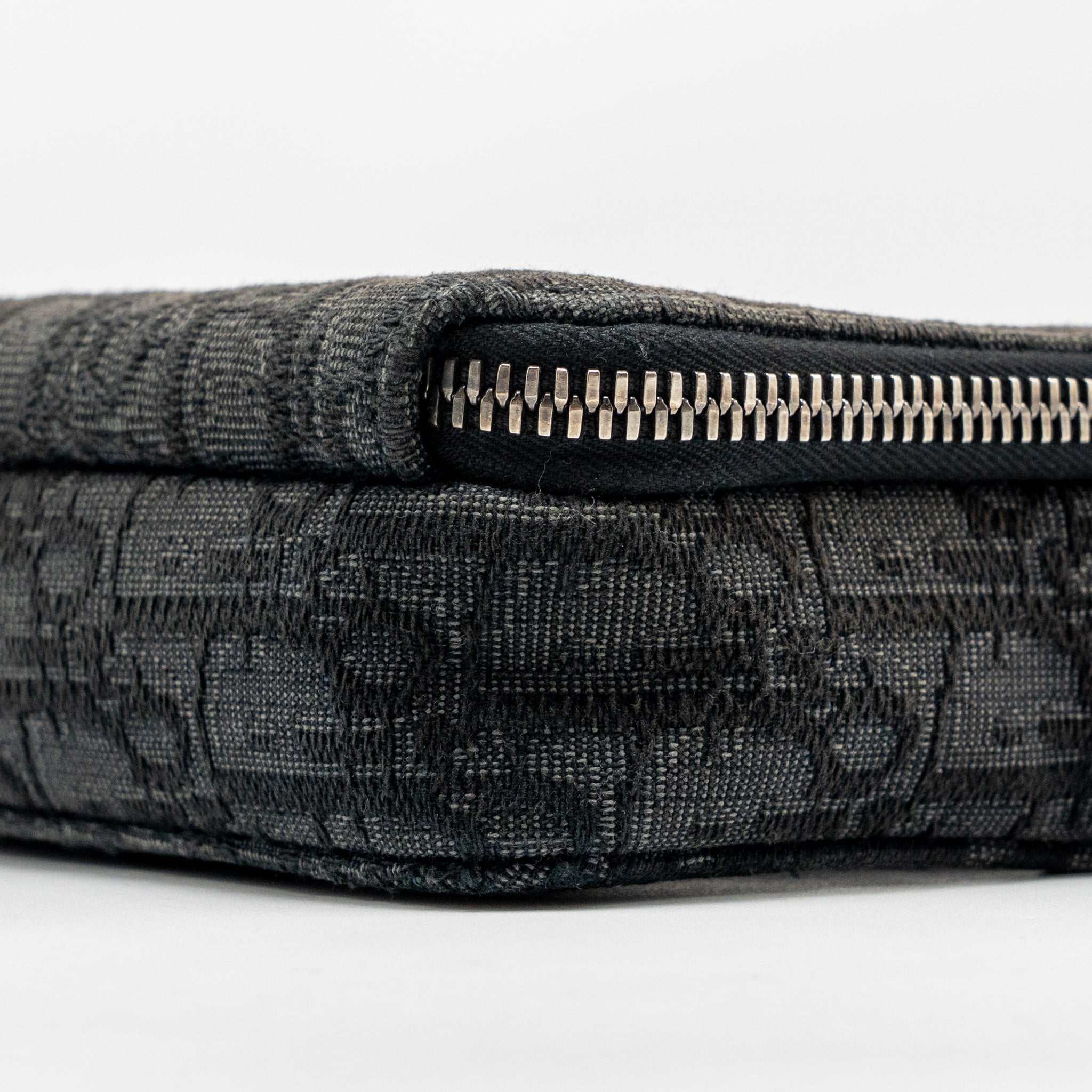 DIOR WALLET ON STRAP OBLIQUE CANVAS/LEATHER BLACK SHW
