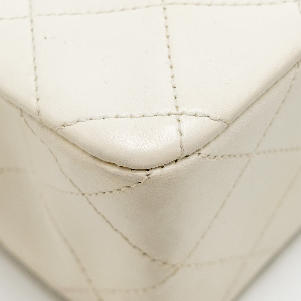CHANEL VINTAGE SMALL CLASSIC DOUBLE FLAP BAG LAMBSKIN WHITE GHW