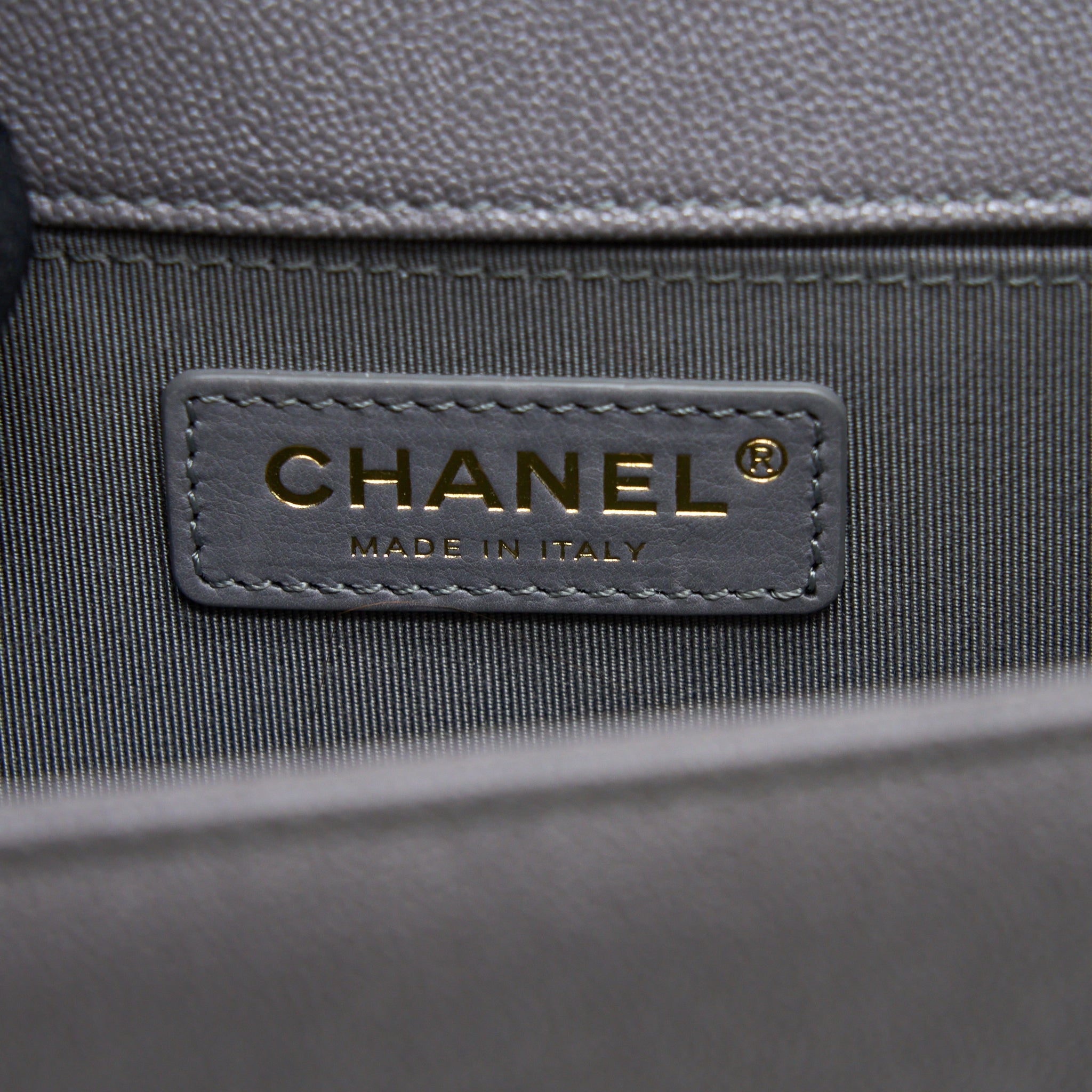 CHANEL SMALL BOY BAG CAVIAR GREY LGHW