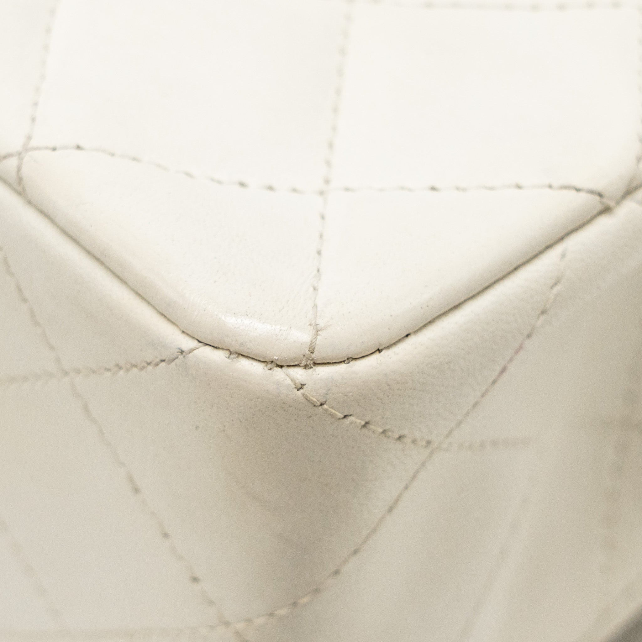CHANEL VINTAGE SMALL CLASSIC DOUBLE FLAP BAG LAMBSKIN WHITE GHW