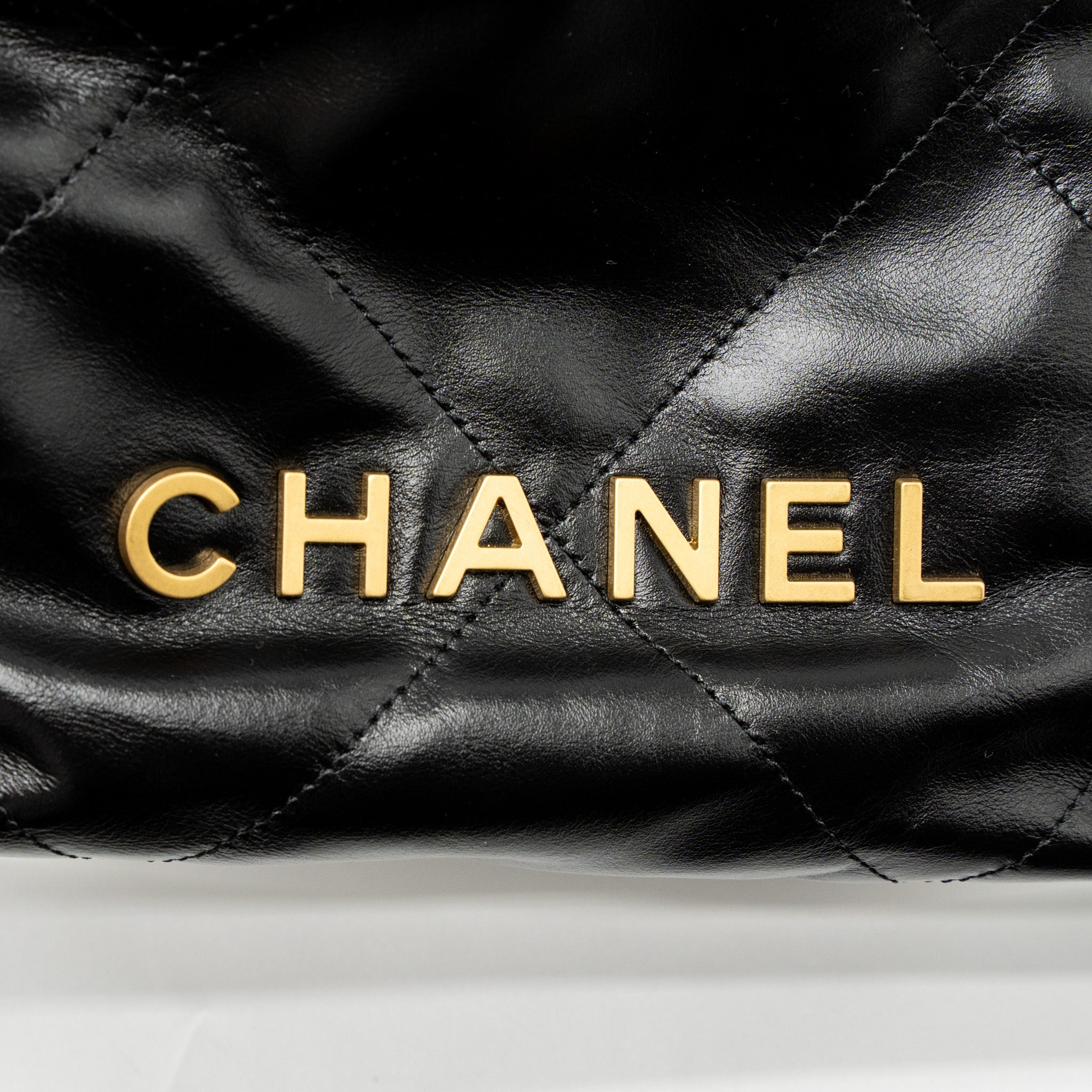CHANEL MINI 22 BAG SHINY CALFSKIN BLACK BRUSHED GHW (MICROCHIP)