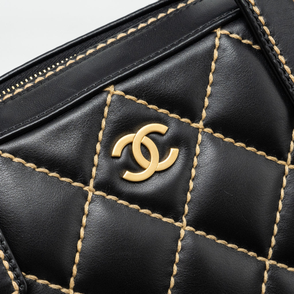 CHANEL VINTAGE WILD STITCH ZIP TOTE BAG CALFSKIN BLACK GHW