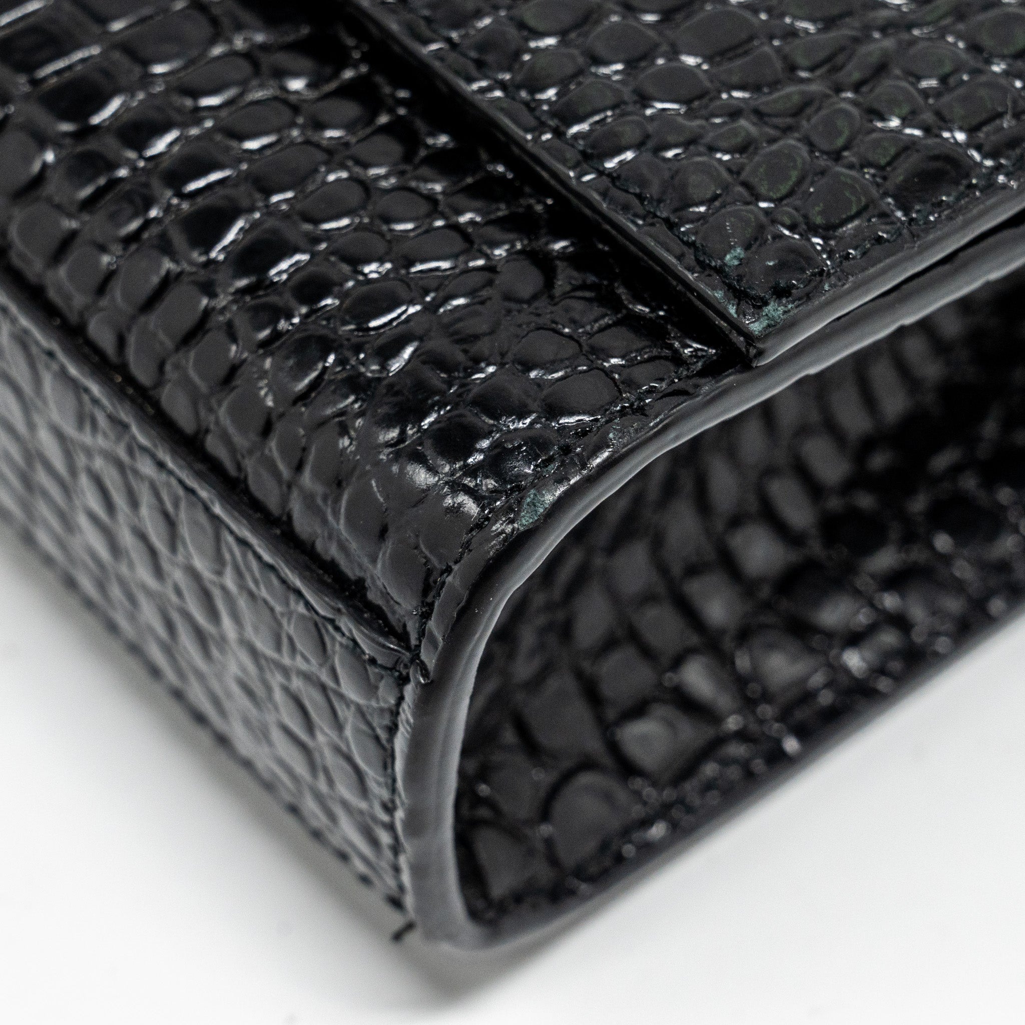 SAINT LAURENT/YSL KATE TASSEL BAG CROC-EMBOSSED CALFSKIN BLACK GHW