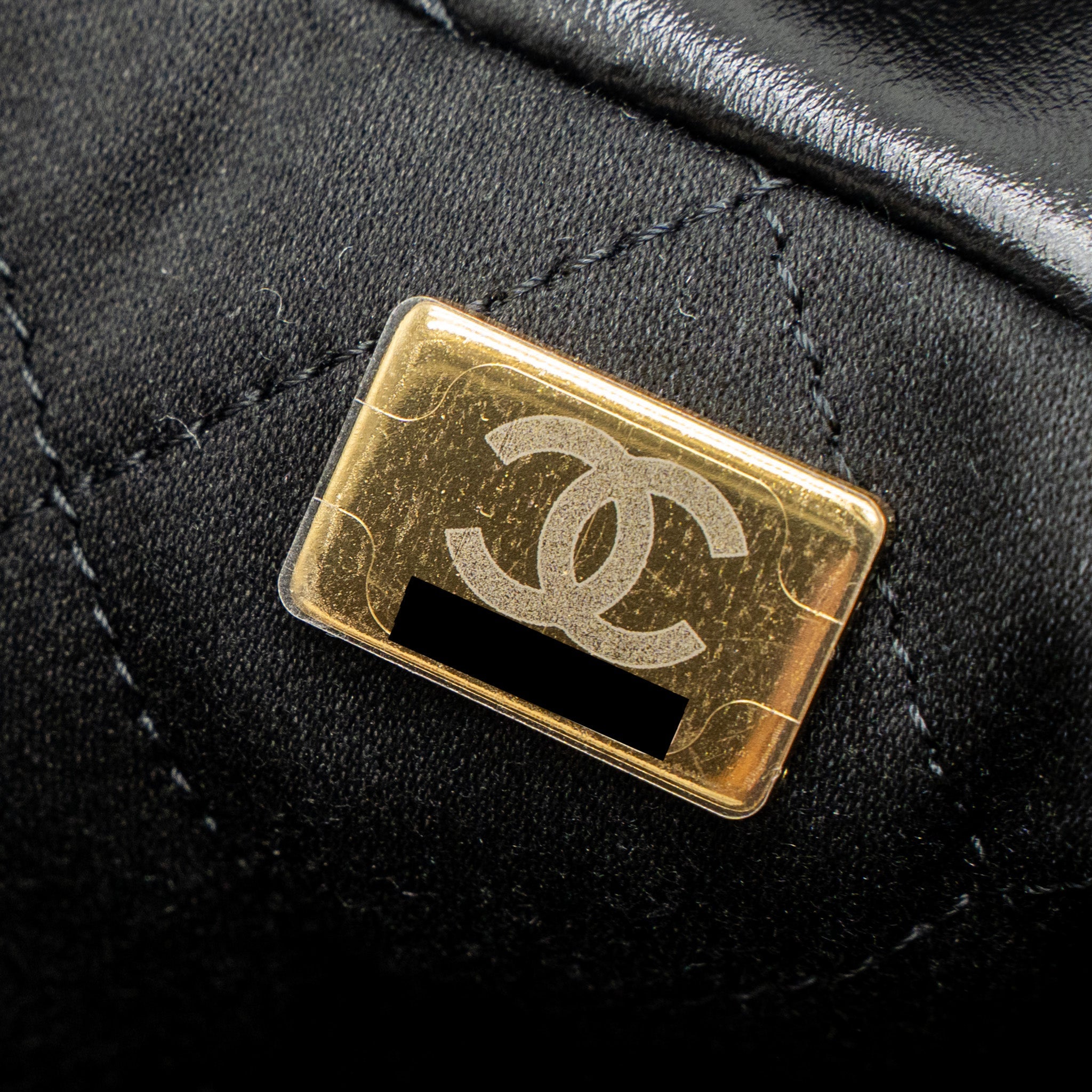 CHANEL MINI 22 BAG SHINY CALFSKIN BLACK BRUSHED GHW (MICROCHIP)