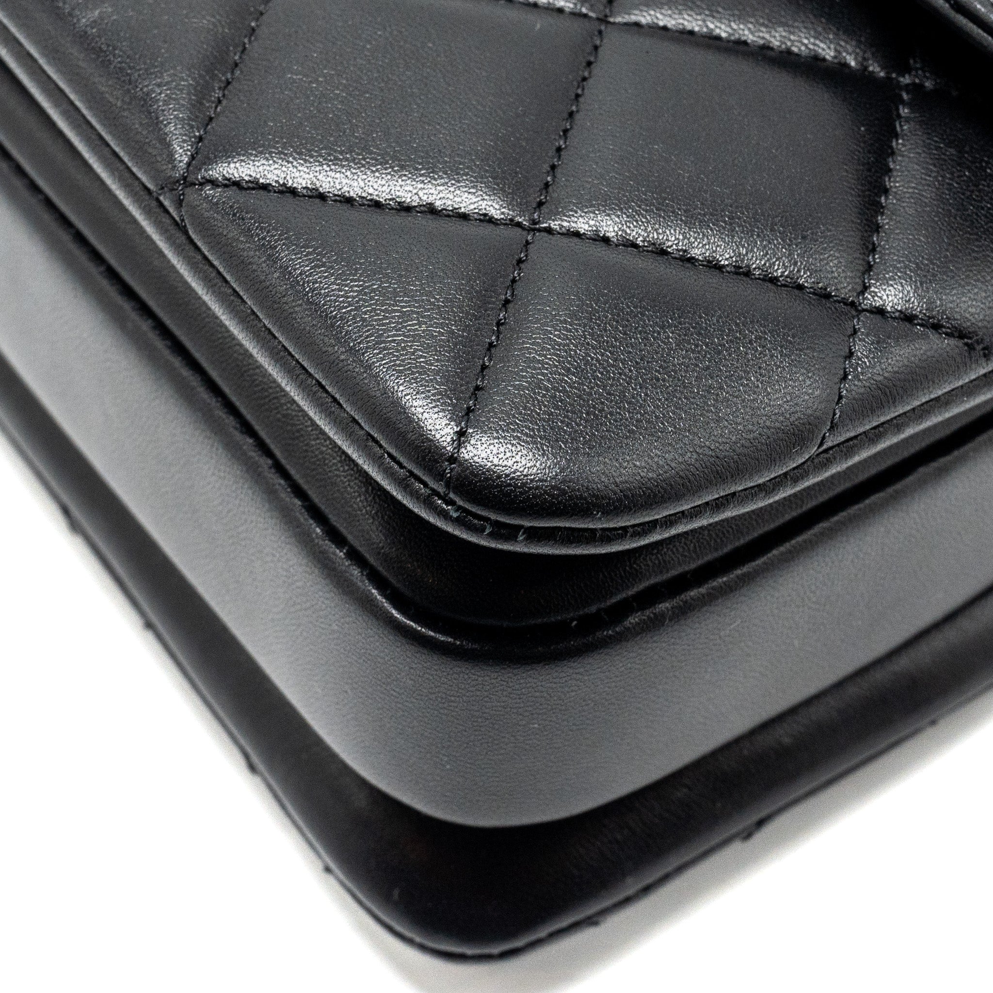CHANEL SMALL TRENDY CC FLAP BAG LAMBSKIN BLACK LGHW (MICROCHIP)