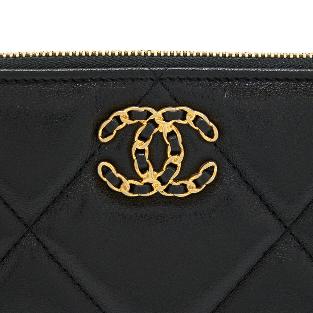 CHANEL 19 SMALL POUCH GOATSKIN BLACK GHW
