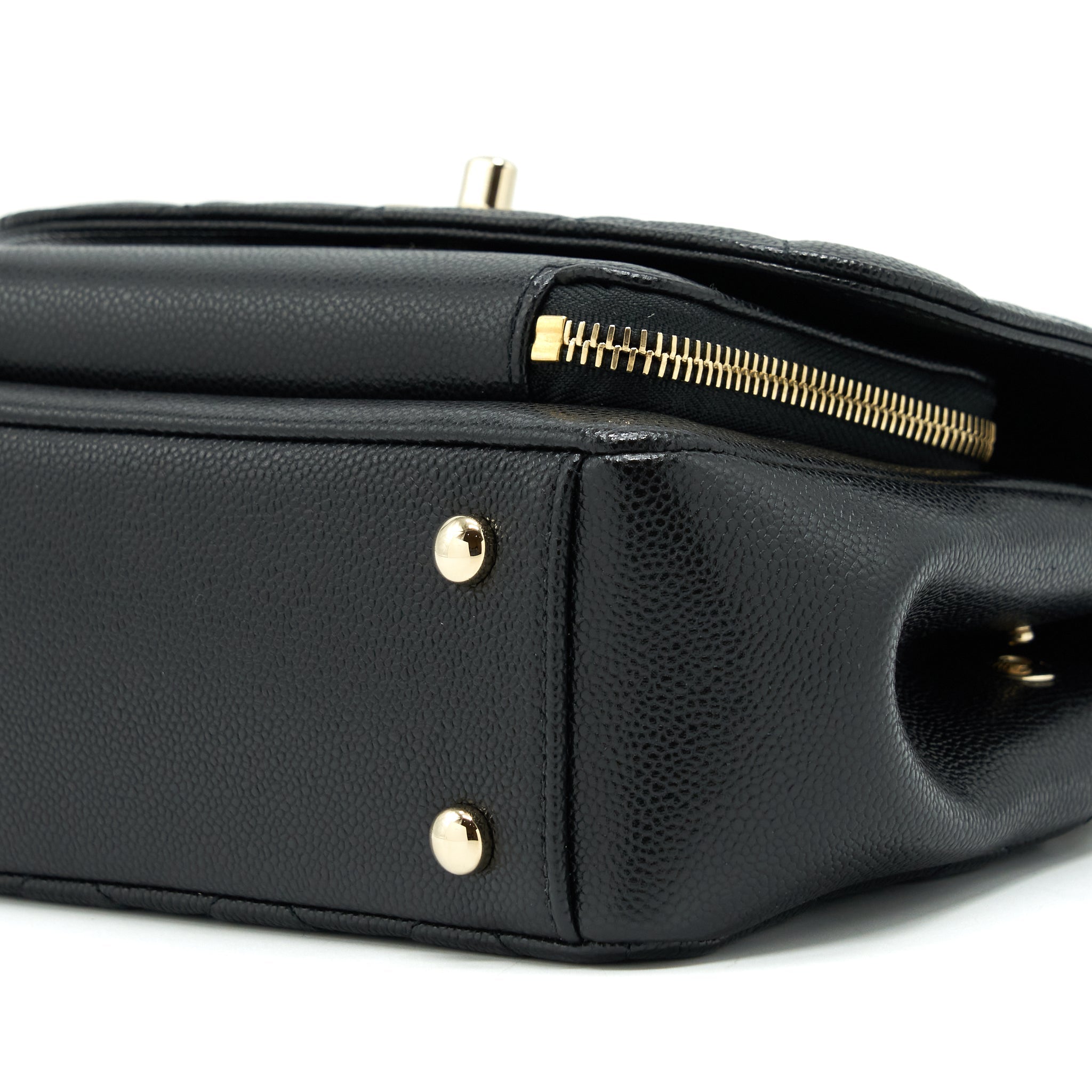 CHANEL SMALL BUSINESS AFFINITY CAVIAR BLACK LGHW