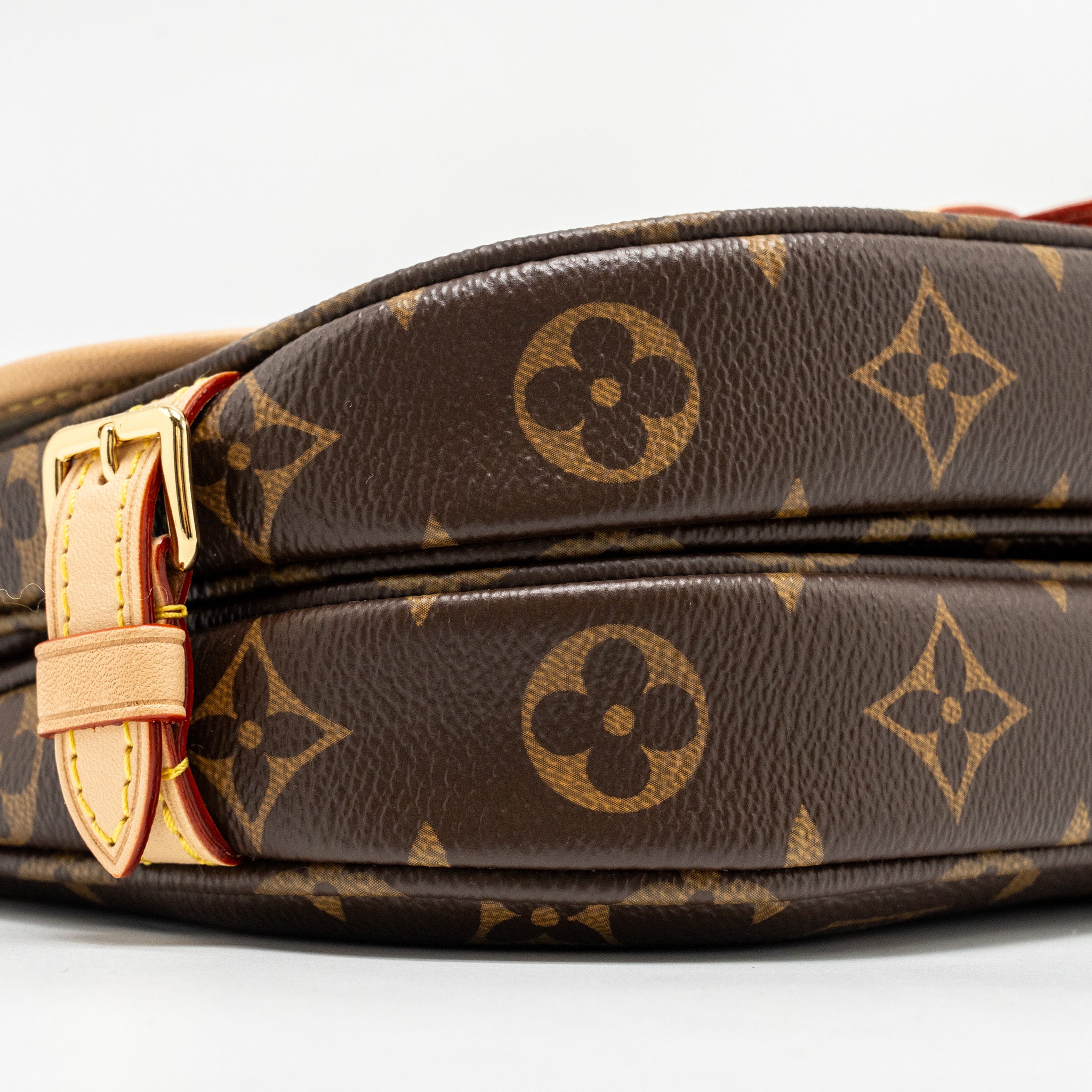 LOUIS VUITTON SAUMUR BB MONOGRAM CANVAS GHW