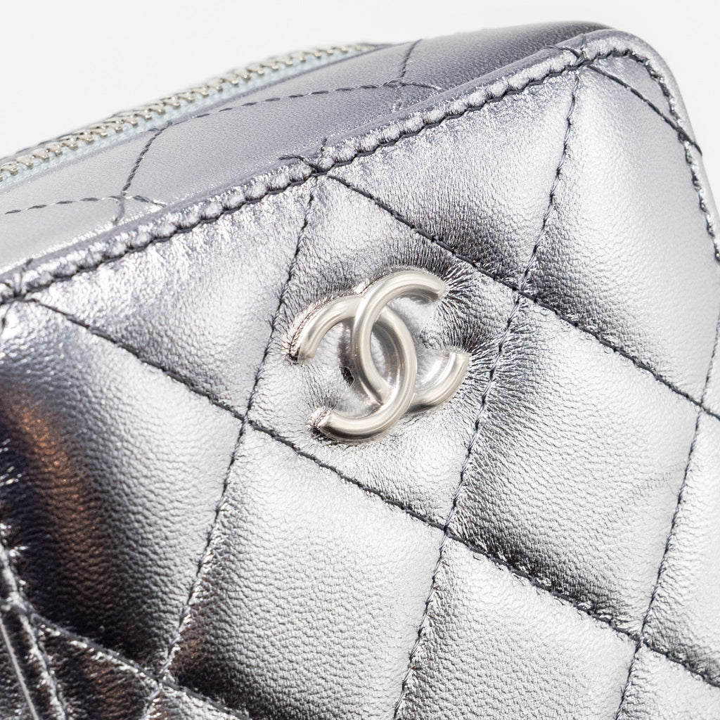CHANEL 22C COCO PUNK PURSE WITH GIANT CHAIN LAMBSKIN METALLIC SILVER/BLACK SHW