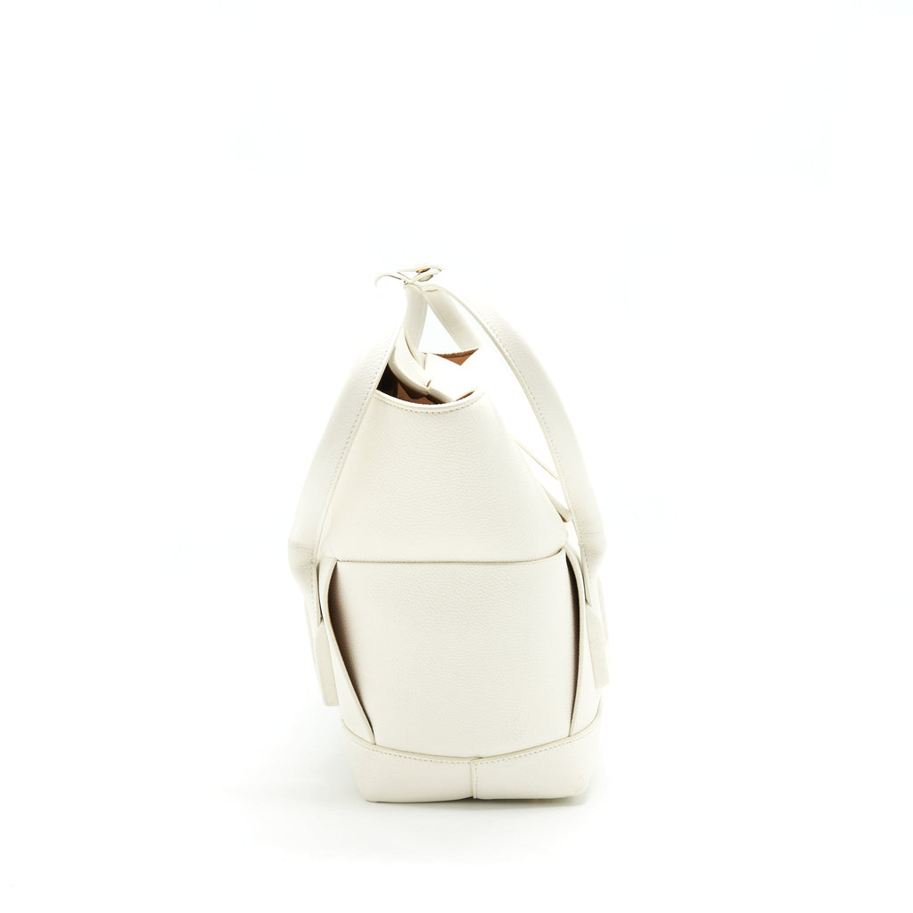 BOTTEGA VENETA MEDIUM ARCO BAG