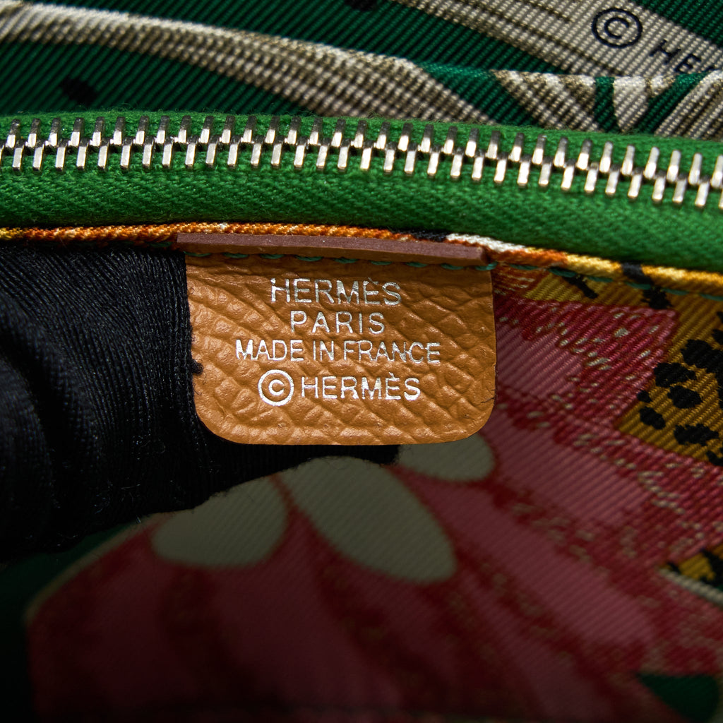HERMES SILK IN COMPACT WALLET EPSOM GOLD SHW