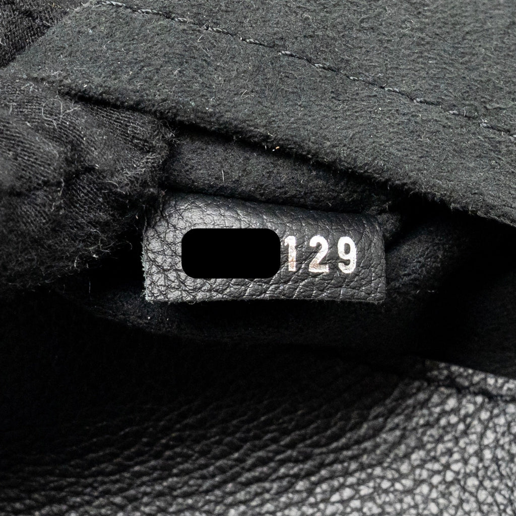 LOUIS VUITTON LOCKME EVER MM GRAINED CALFSKIN BLACK SHW