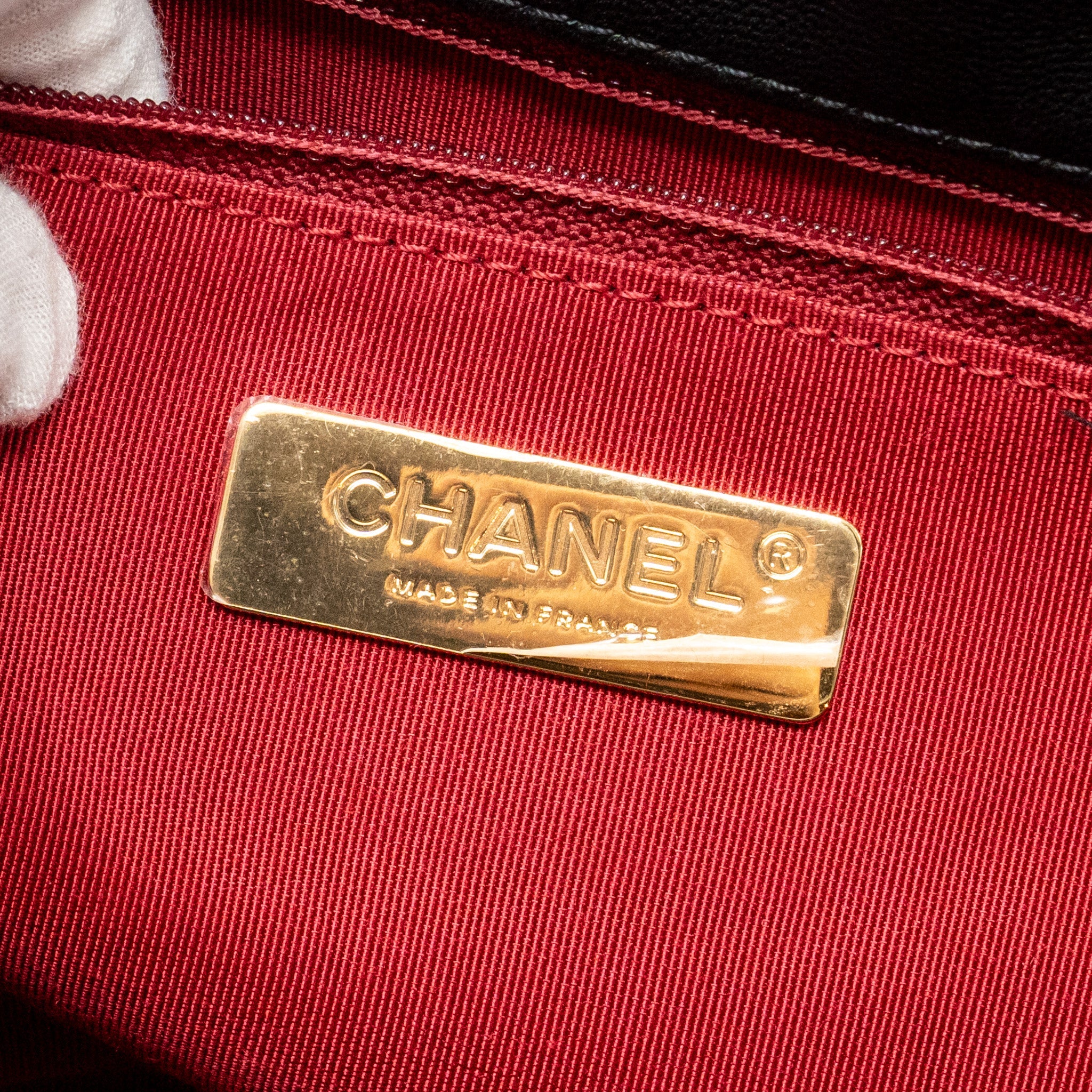 CHANEL LARGE 19 BAG GOATSKIN BLACK MULTICOLOUR HARDWARE